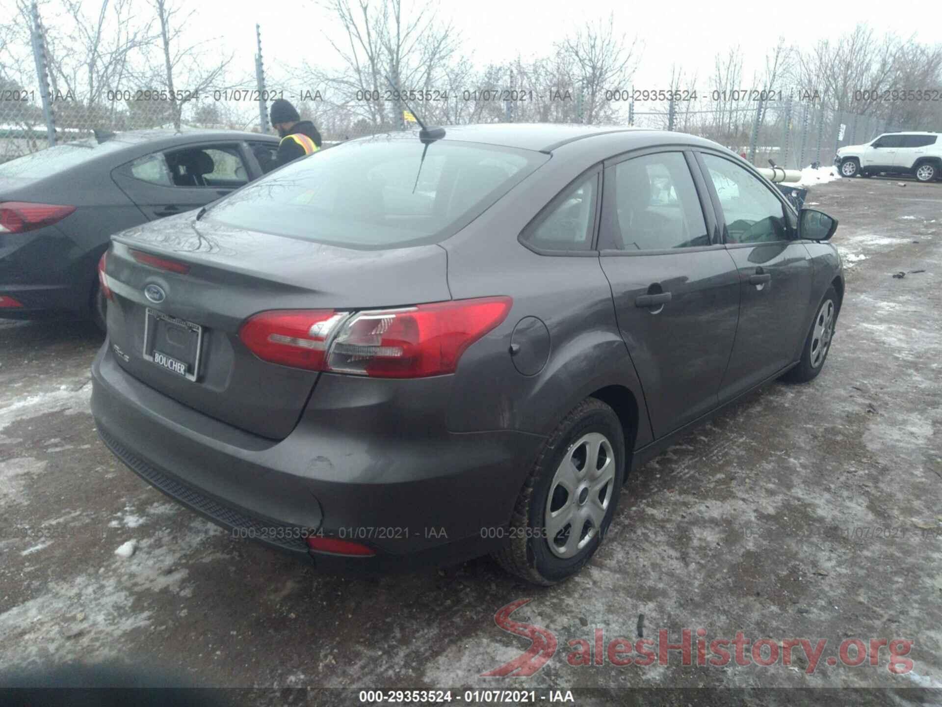 1FADP3E28JL276263 2018 FORD FOCUS