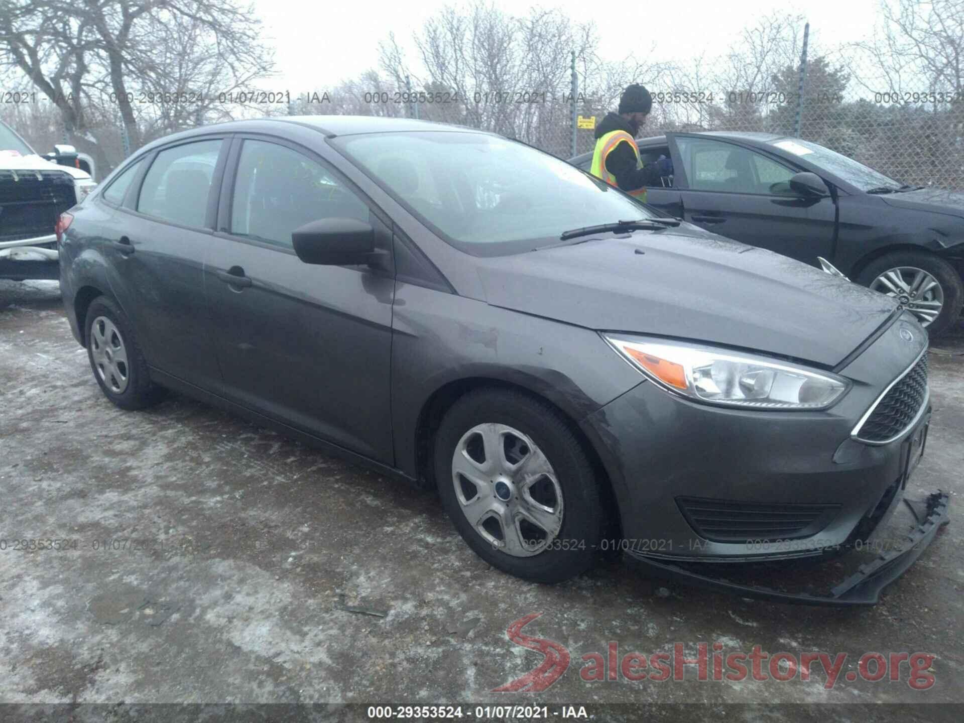 1FADP3E28JL276263 2018 FORD FOCUS