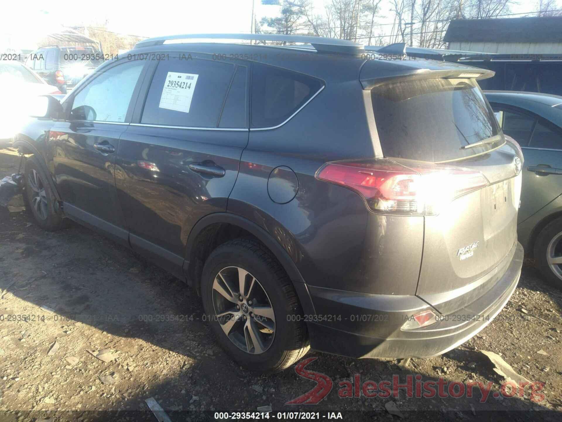 2T3WFREV1JW443515 2018 TOYOTA RAV4