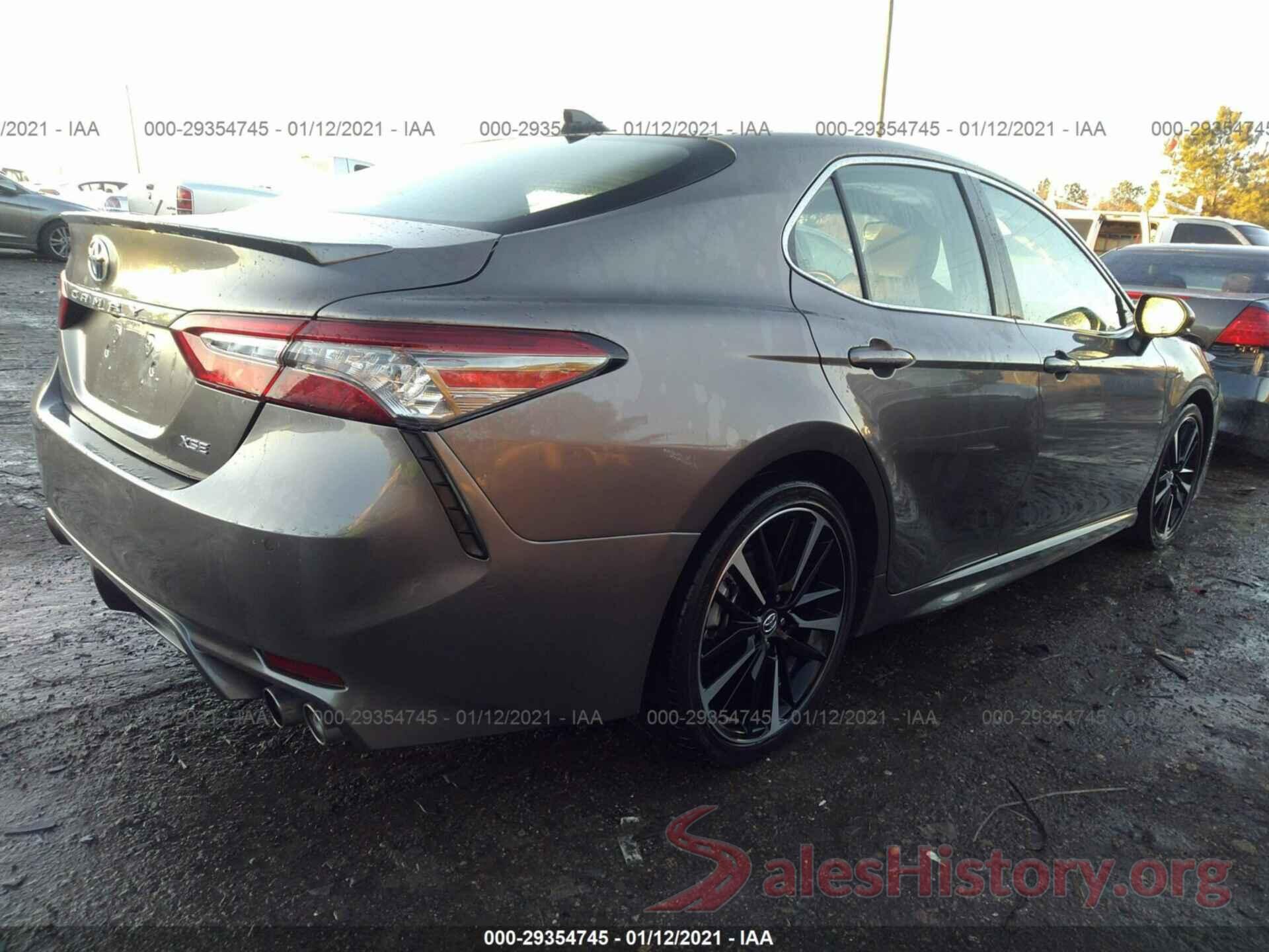 4T1B61HK6JU003218 2018 TOYOTA CAMRY