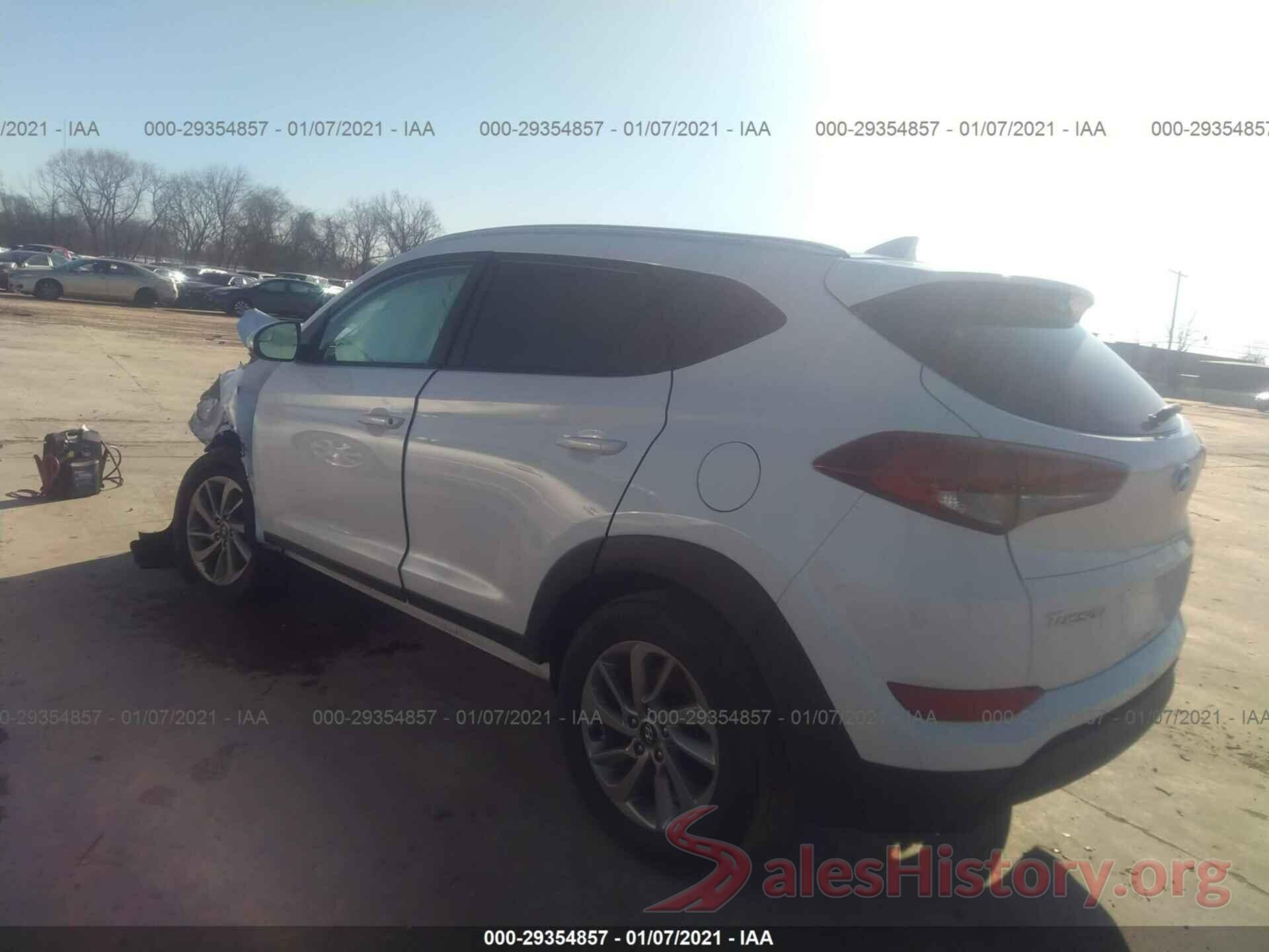 KM8J33A43JU684451 2018 HYUNDAI TUCSON