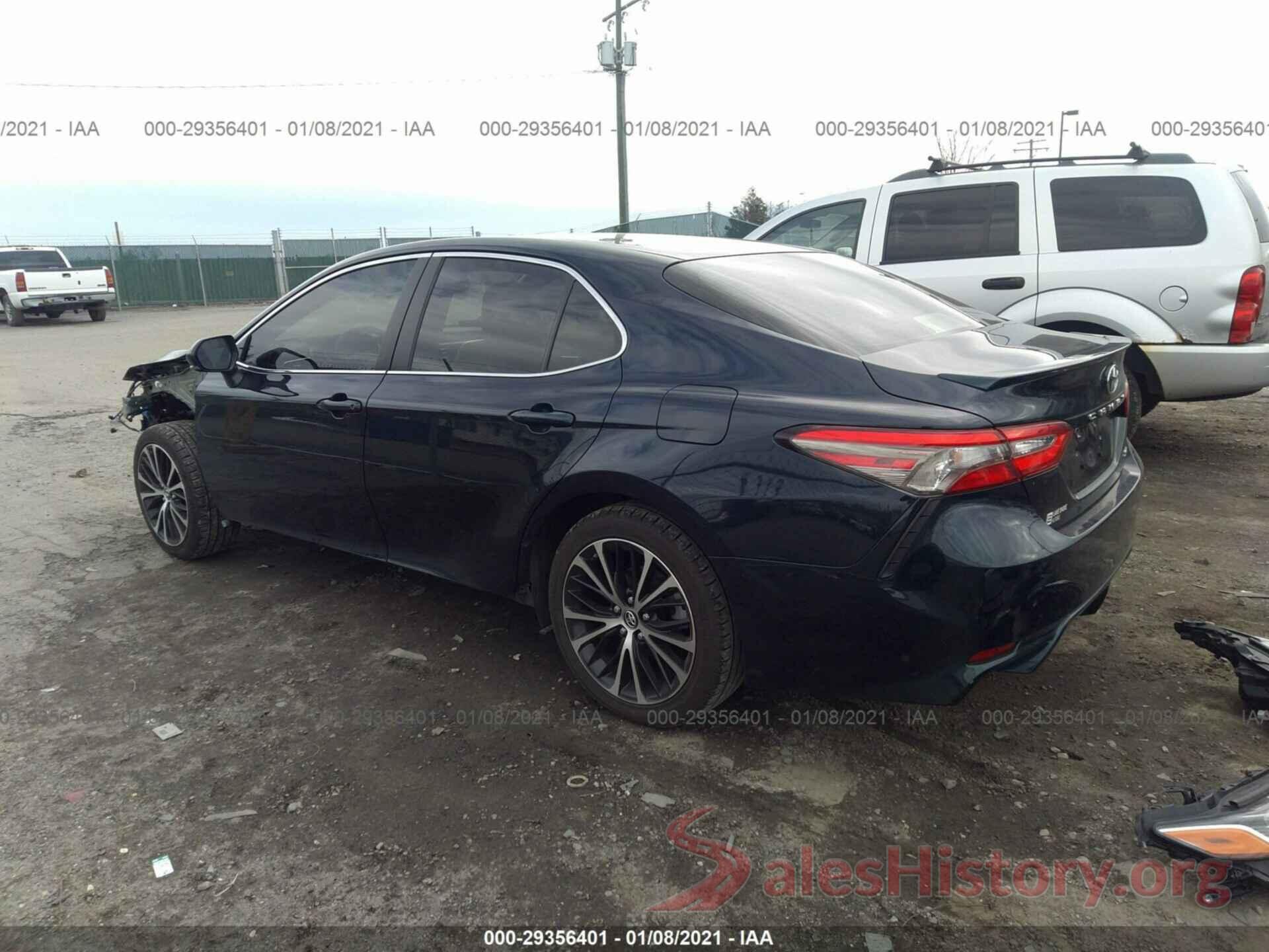 JTNB11HKXJ3021063 2018 TOYOTA CAMRY