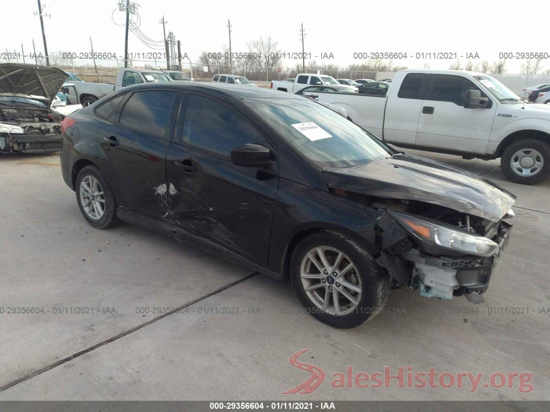 1FADP3F28JL311303 2018 FORD FOCUS