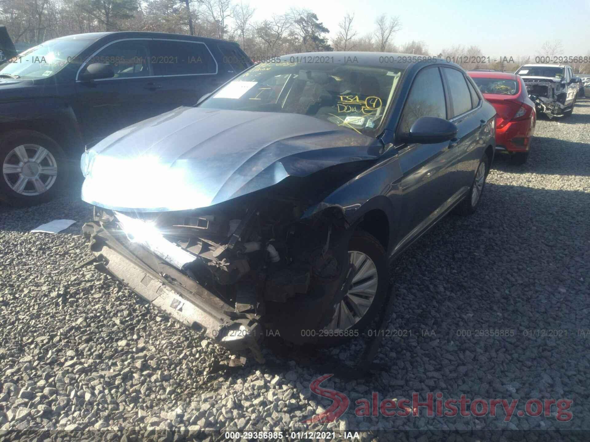 3VWC57BUXKM135636 2019 VOLKSWAGEN JETTA