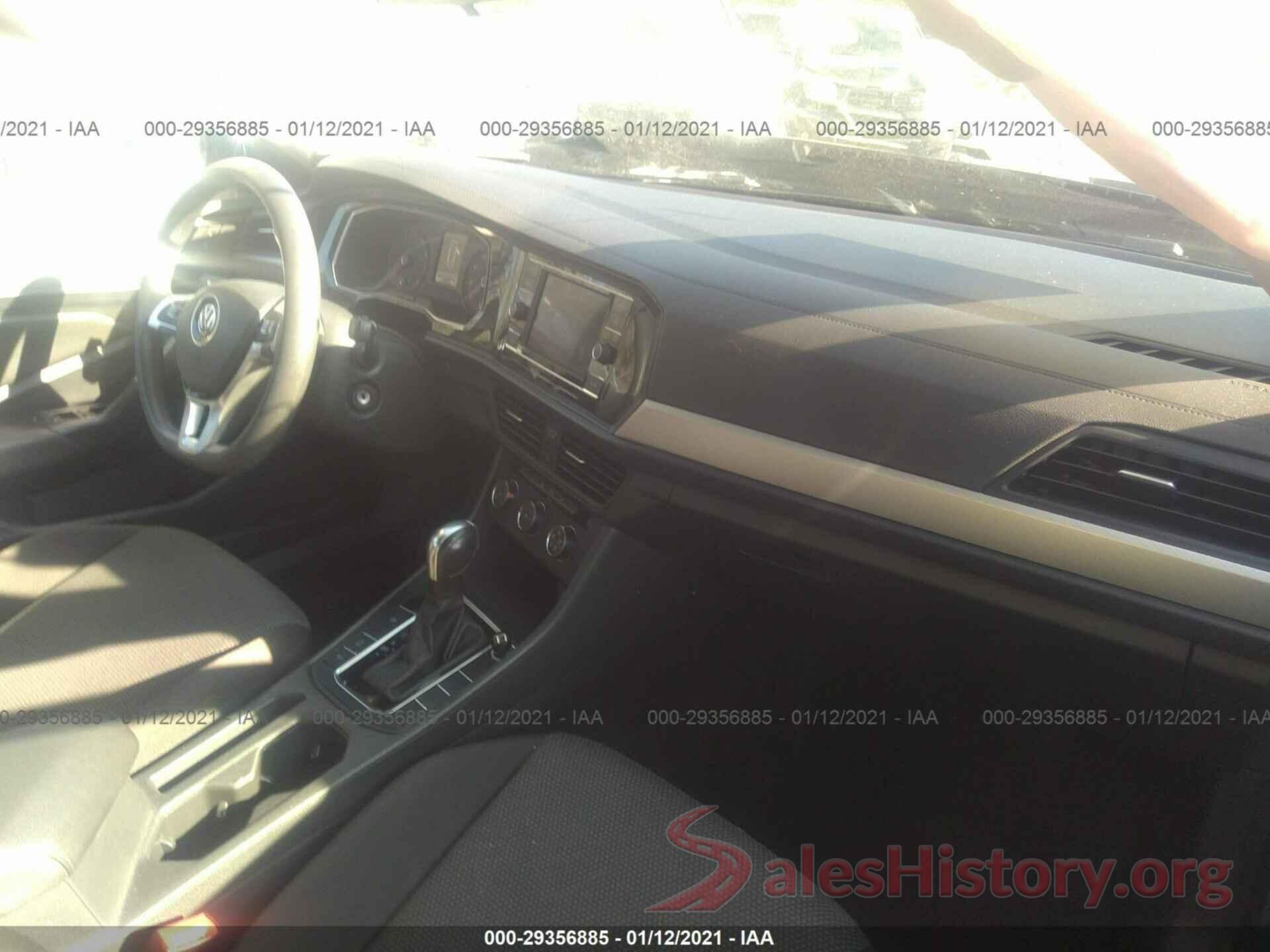 3VWC57BUXKM135636 2019 VOLKSWAGEN JETTA