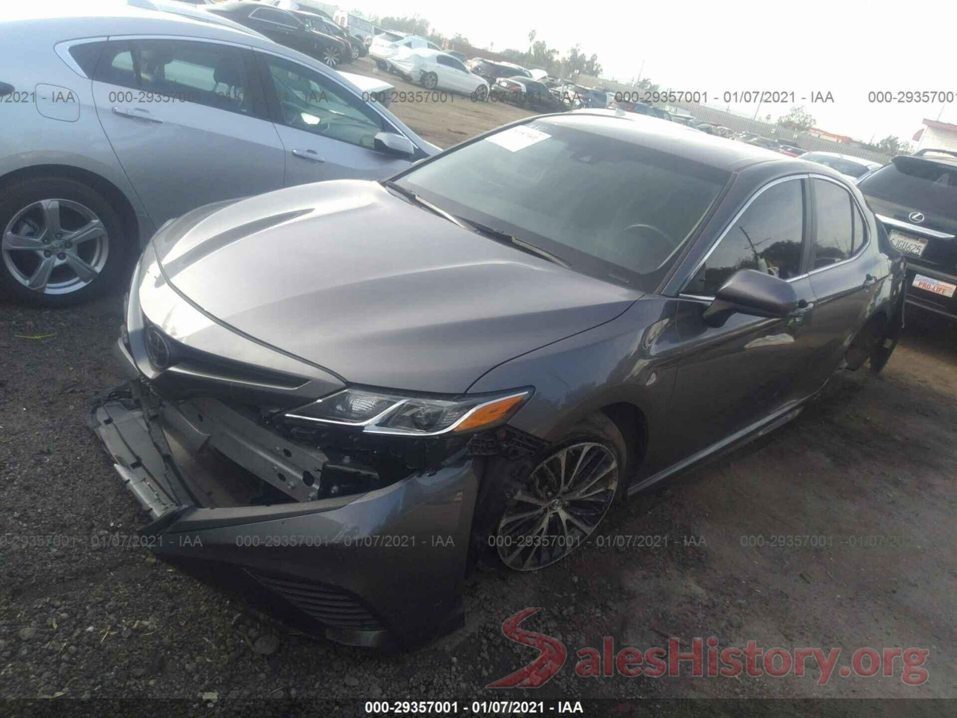 4T1B11HK7JU617404 2018 TOYOTA CAMRY