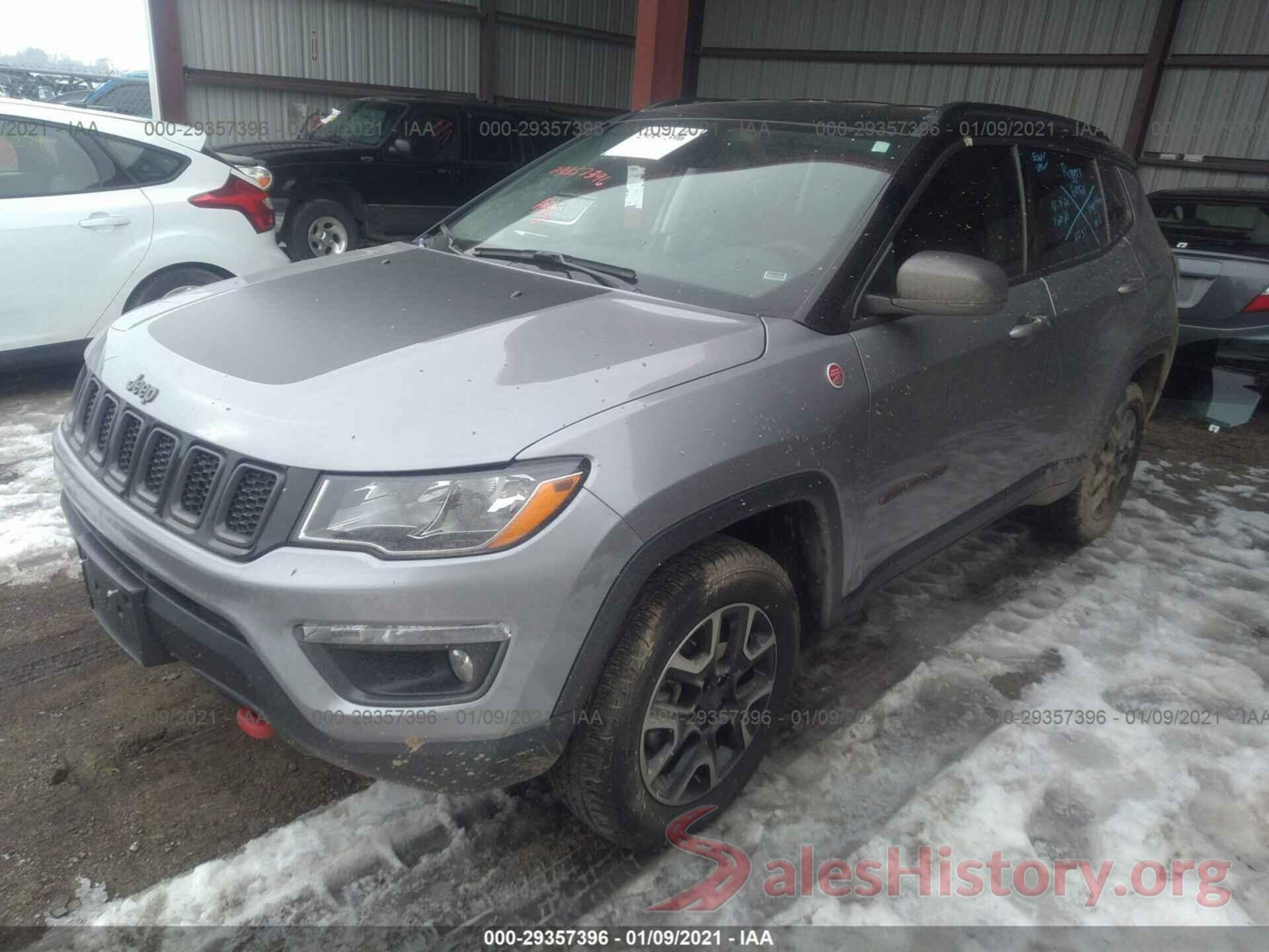 3C4NJDDB3KT629893 2019 JEEP COMPASS