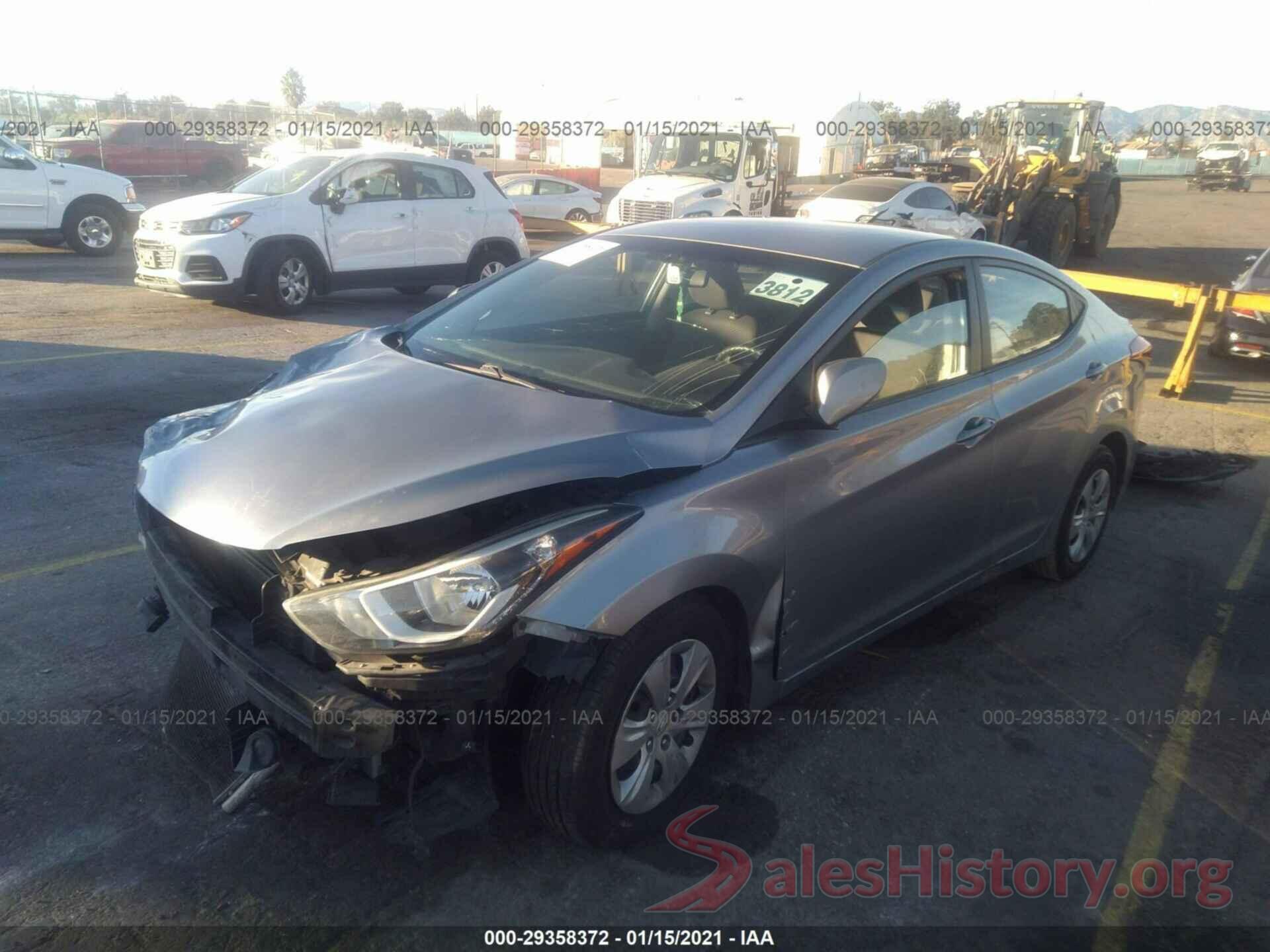 5NPDH4AE4GH688027 2016 HYUNDAI ELANTRA