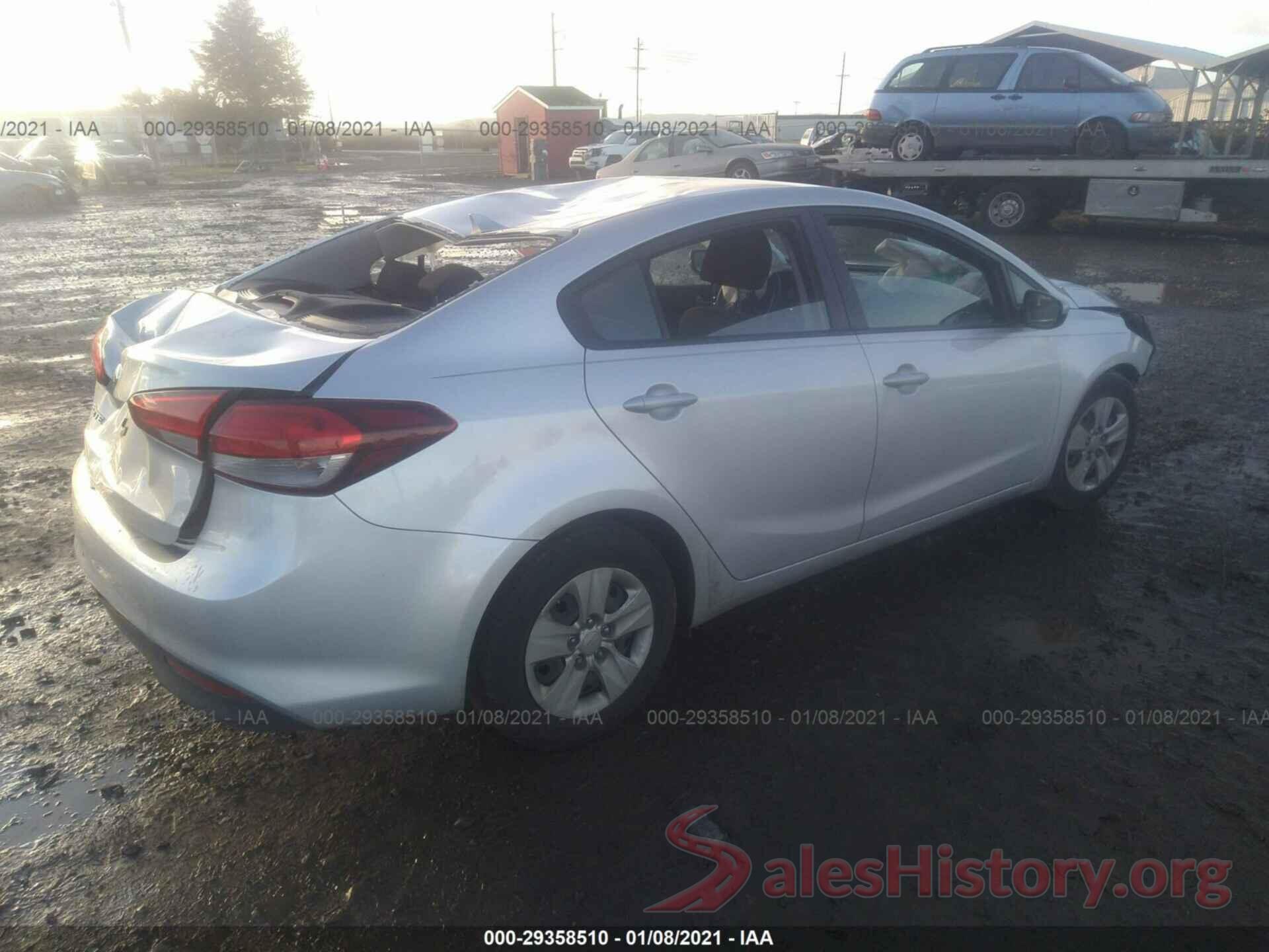 3KPFK4A76JE252738 2018 KIA FORTE