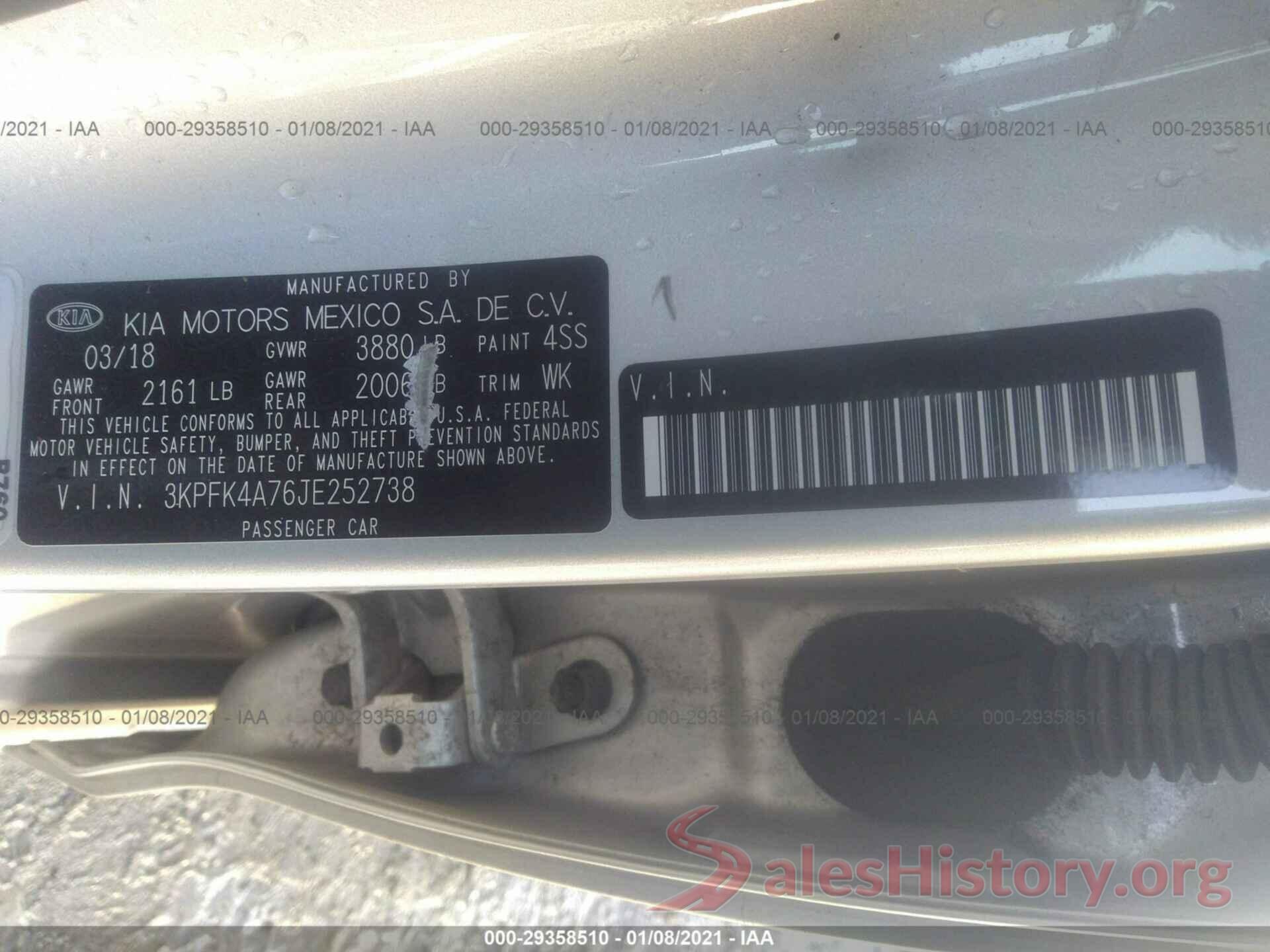 3KPFK4A76JE252738 2018 KIA FORTE