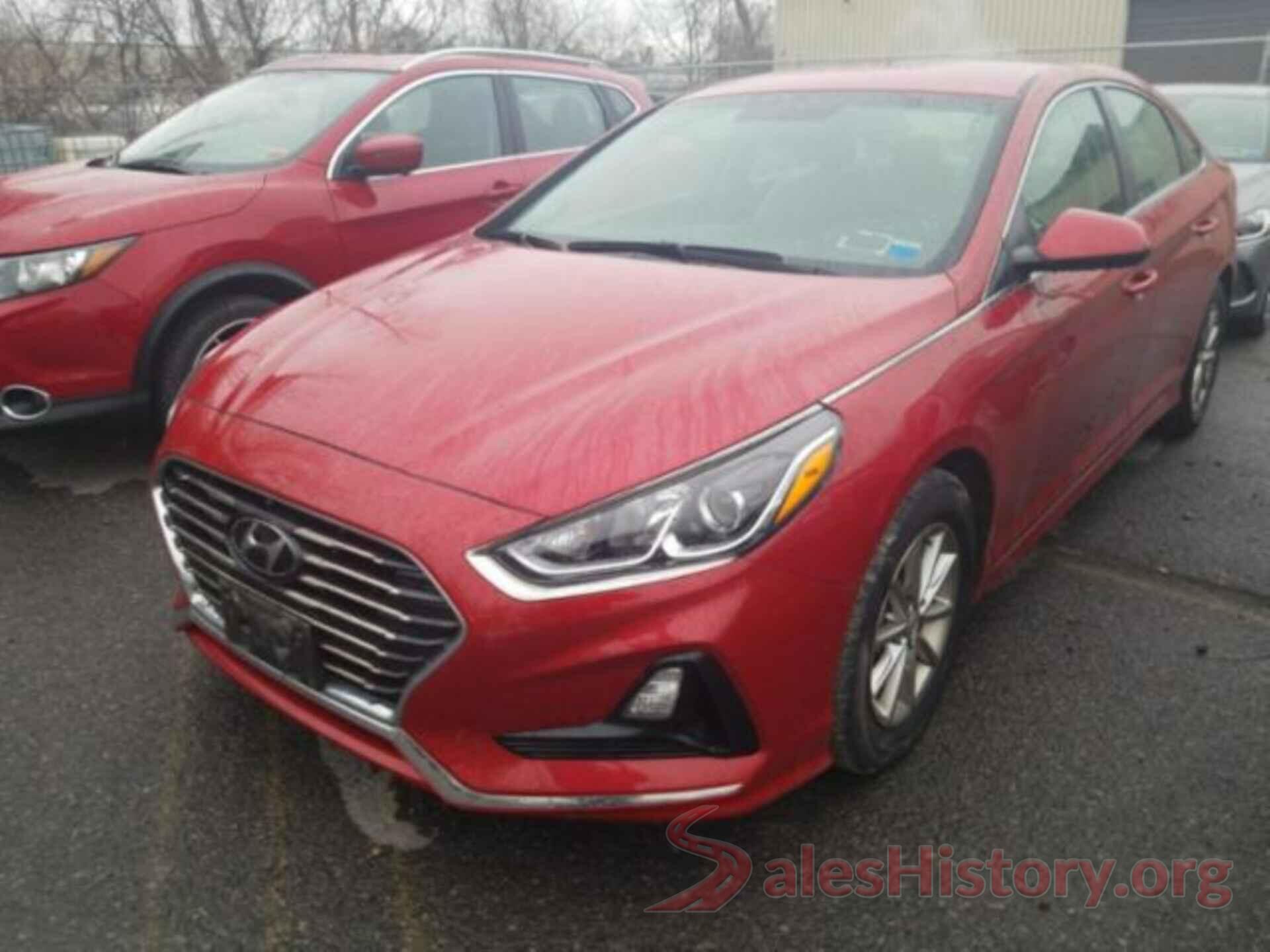 5NPE24AF5JH615688 2018 HYUNDAI SONATA