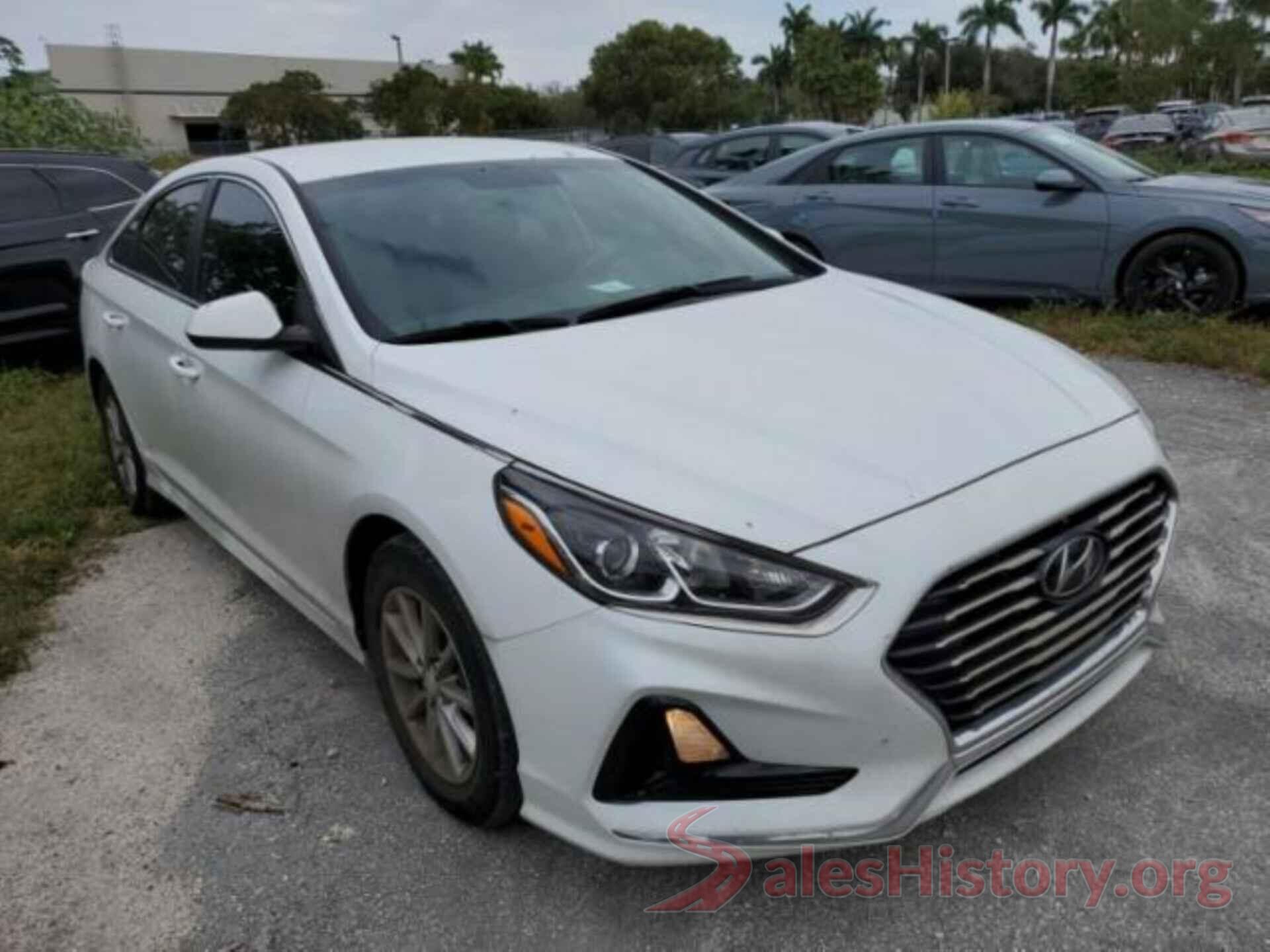 5NPE24AF0JH677175 2018 HYUNDAI SONATA