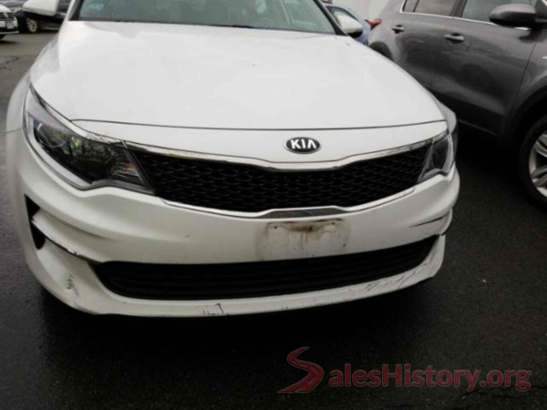 5XXGT4L31JG215602 2018 KIA OPTIMA