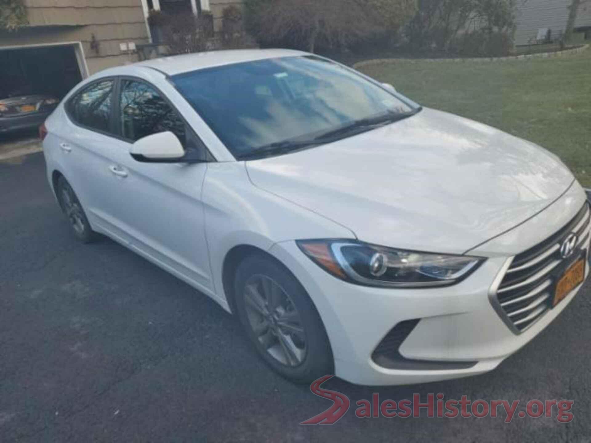 5NPD84LF0JH285207 2018 HYUNDAI ELANTRA