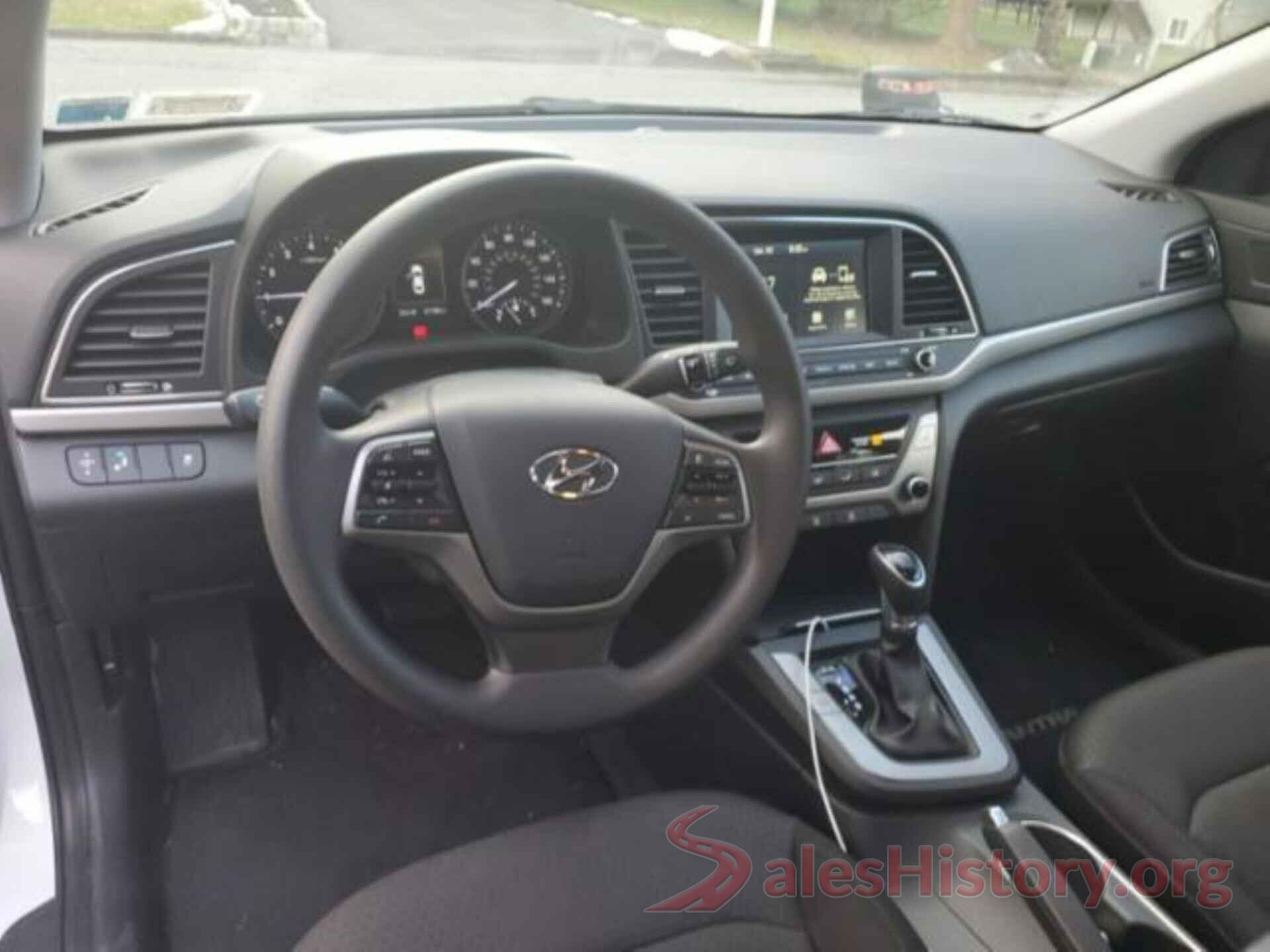 5NPD84LF0JH285207 2018 HYUNDAI ELANTRA