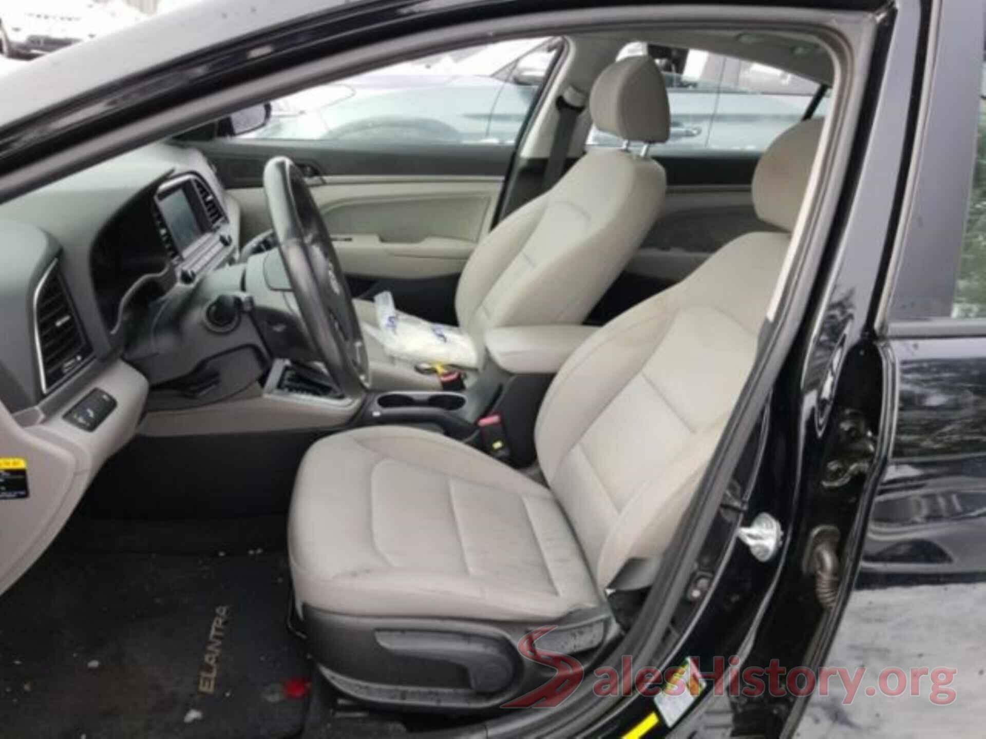 KMHD84LF8JU543409 2018 HYUNDAI ELANTRA