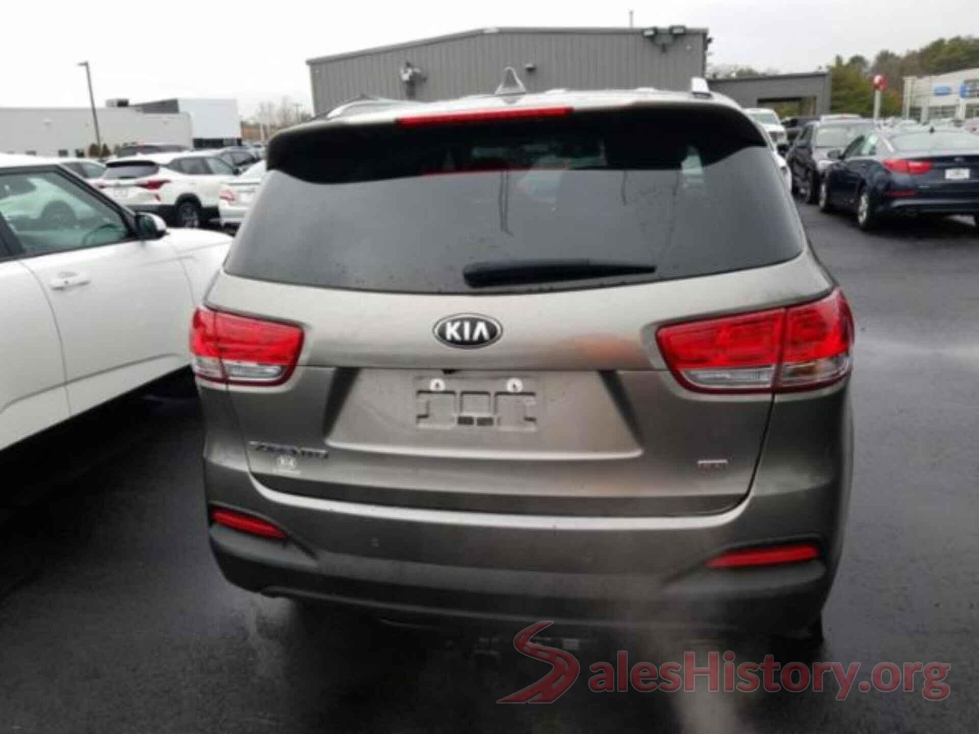 5XYPGDA31JG412238 2018 KIA SORENTO