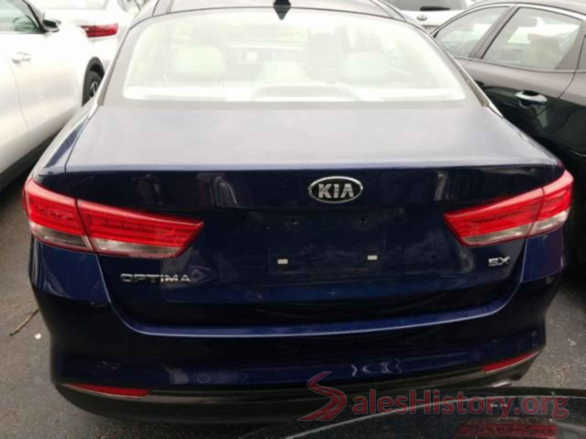 5XXGU4L38JG226593 2018 KIA OPTIMA