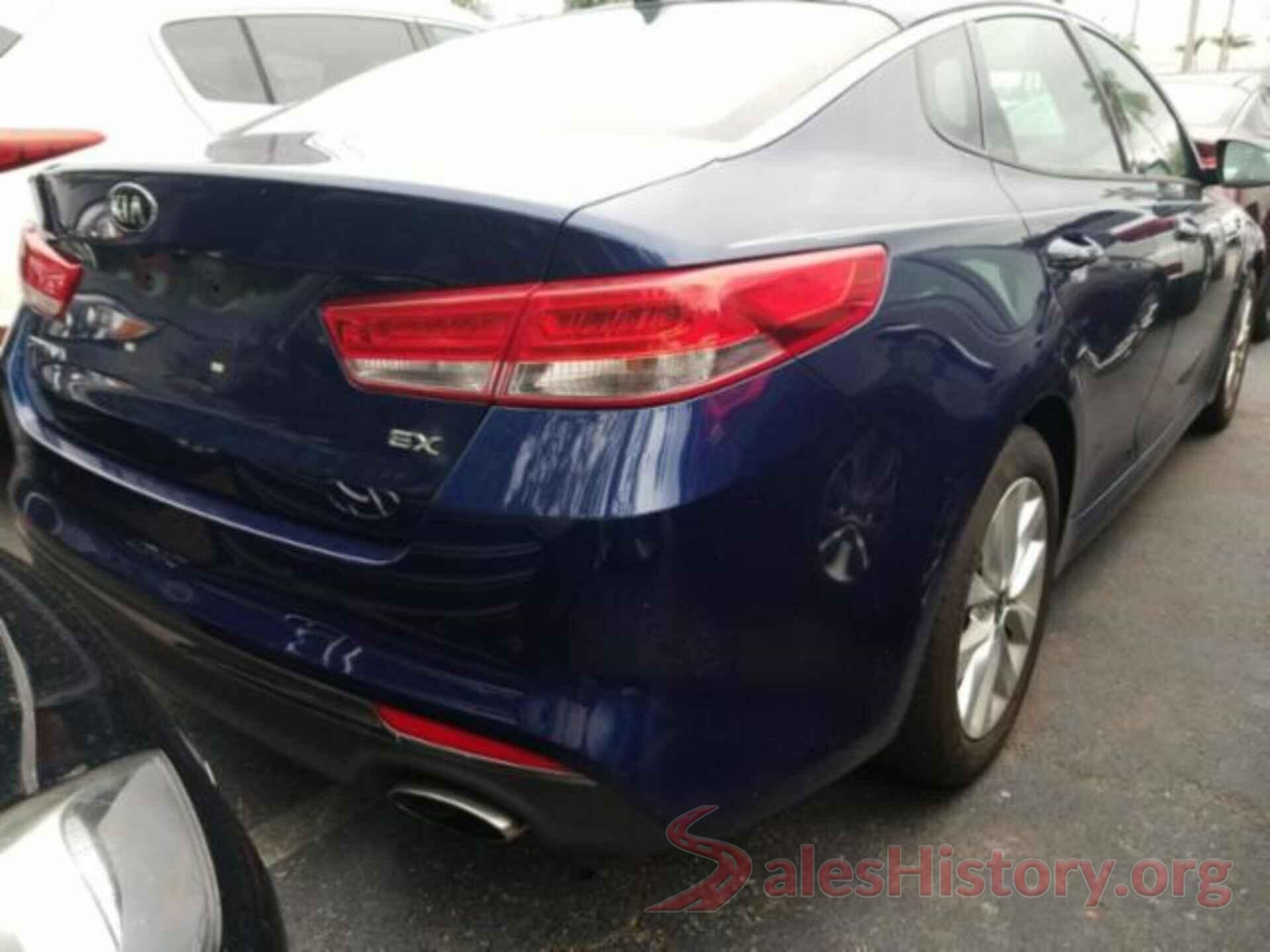 5XXGU4L38JG226593 2018 KIA OPTIMA