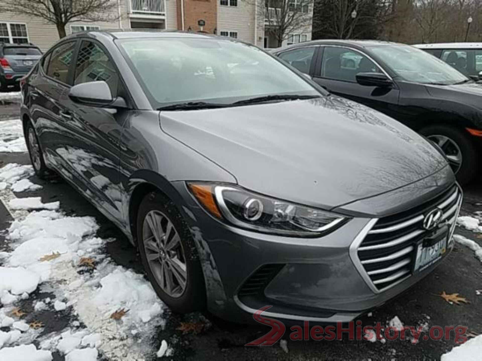 5NPD84LF9JH248060 2018 HYUNDAI ELANTRA