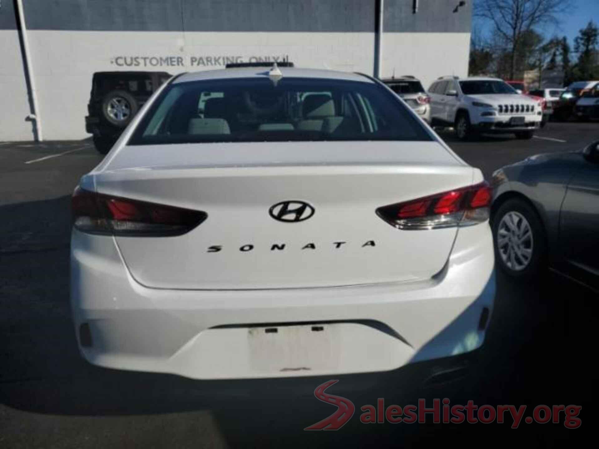 5NPE34AF9JH665359 2018 HYUNDAI SONATA