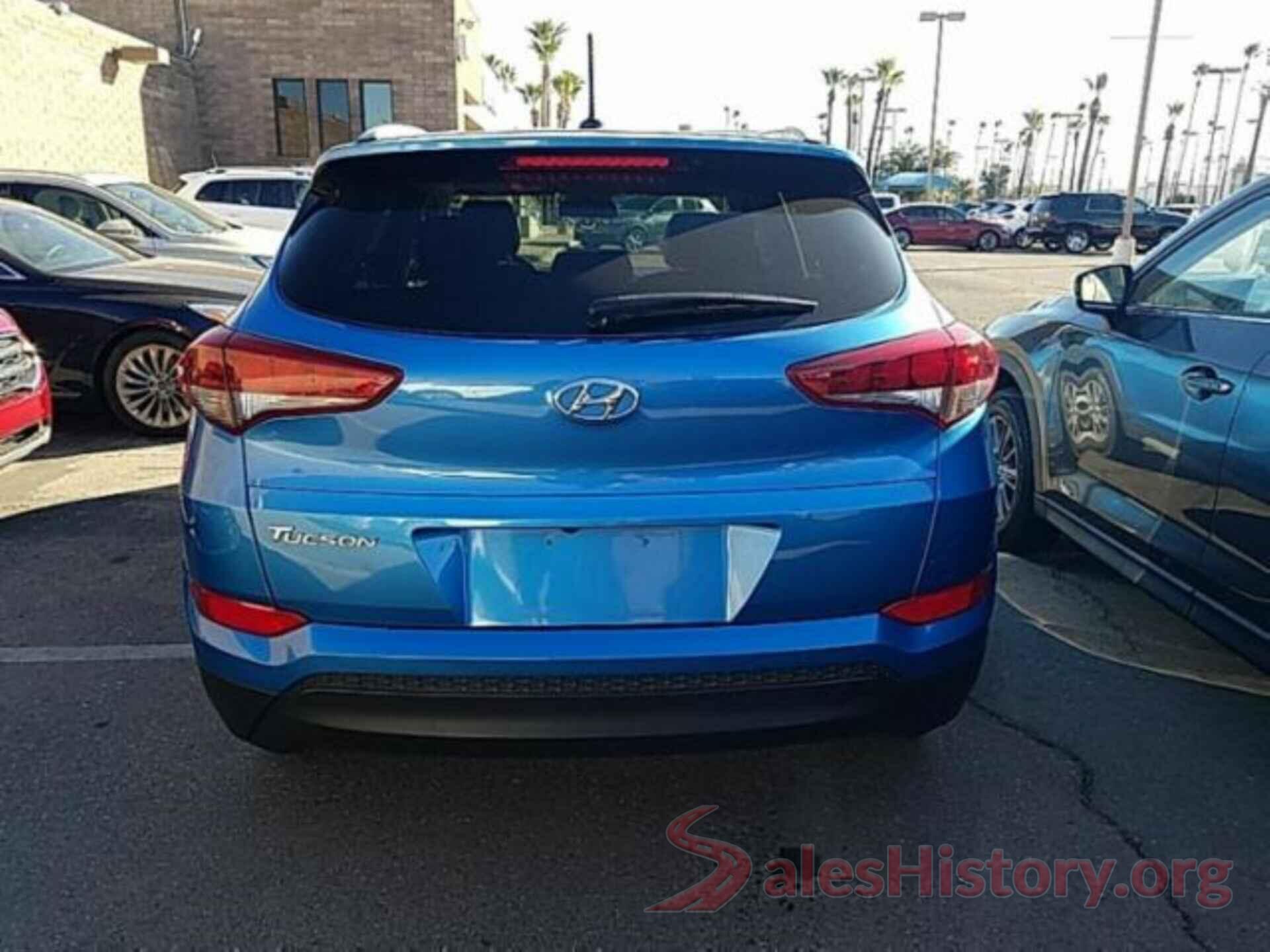 KM8J33A45HU594020 2017 HYUNDAI TUCSON