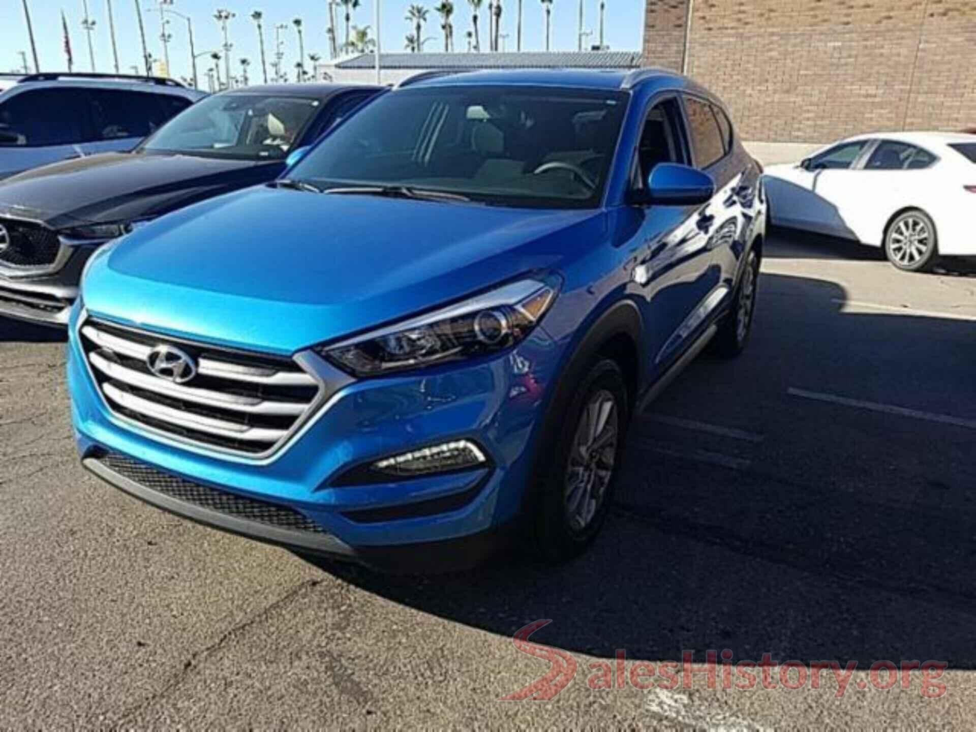 KM8J33A45HU594020 2017 HYUNDAI TUCSON