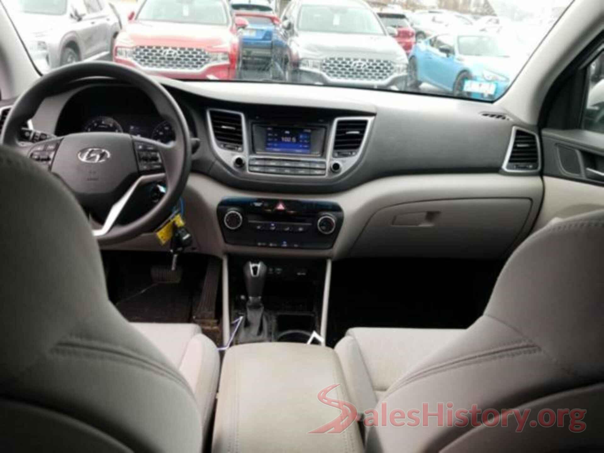 KM8J3CA44HU545584 2017 HYUNDAI TUCSON