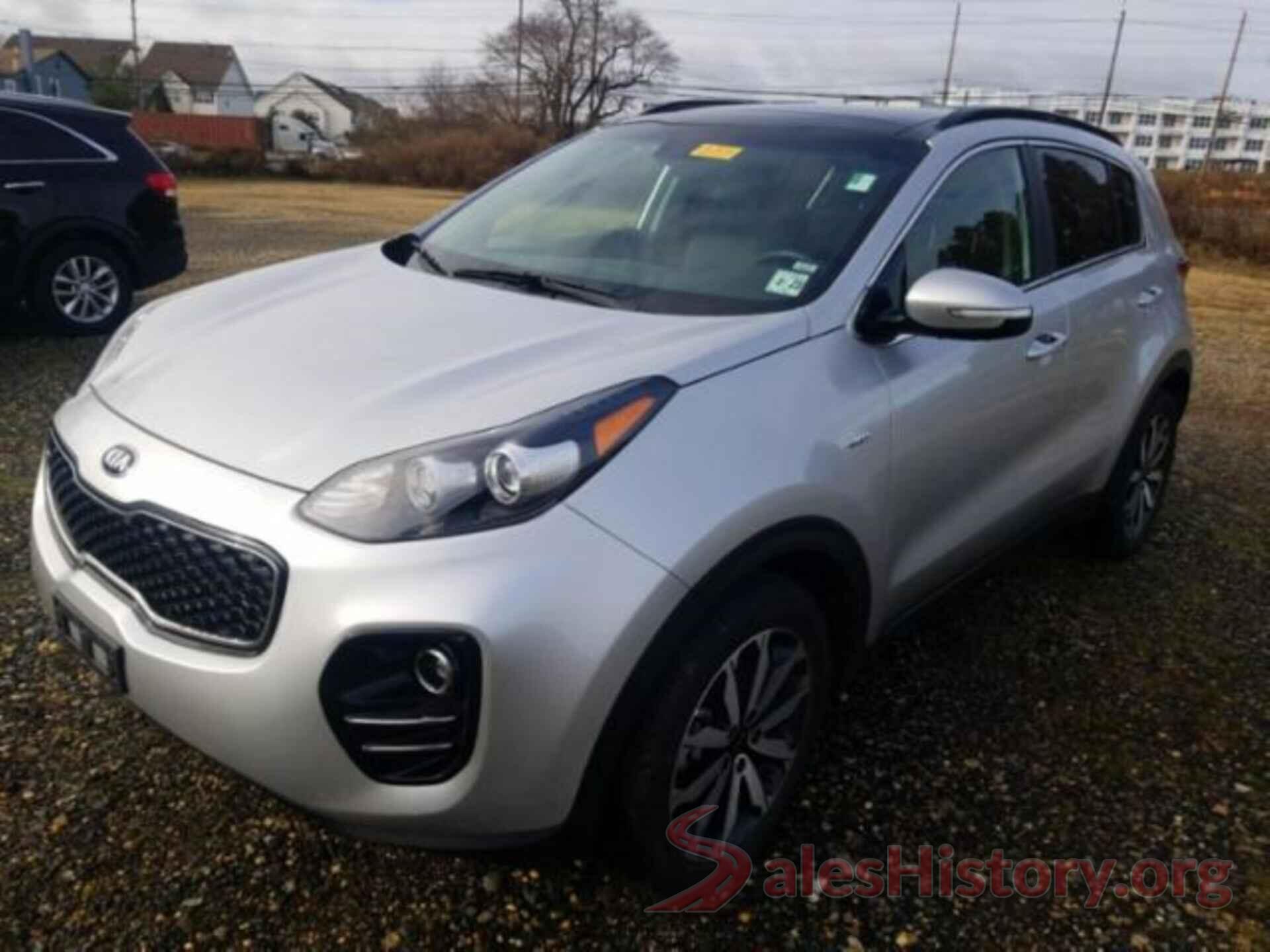 KNDPNCAC2J7413167 2018 KIA SPORTAGE