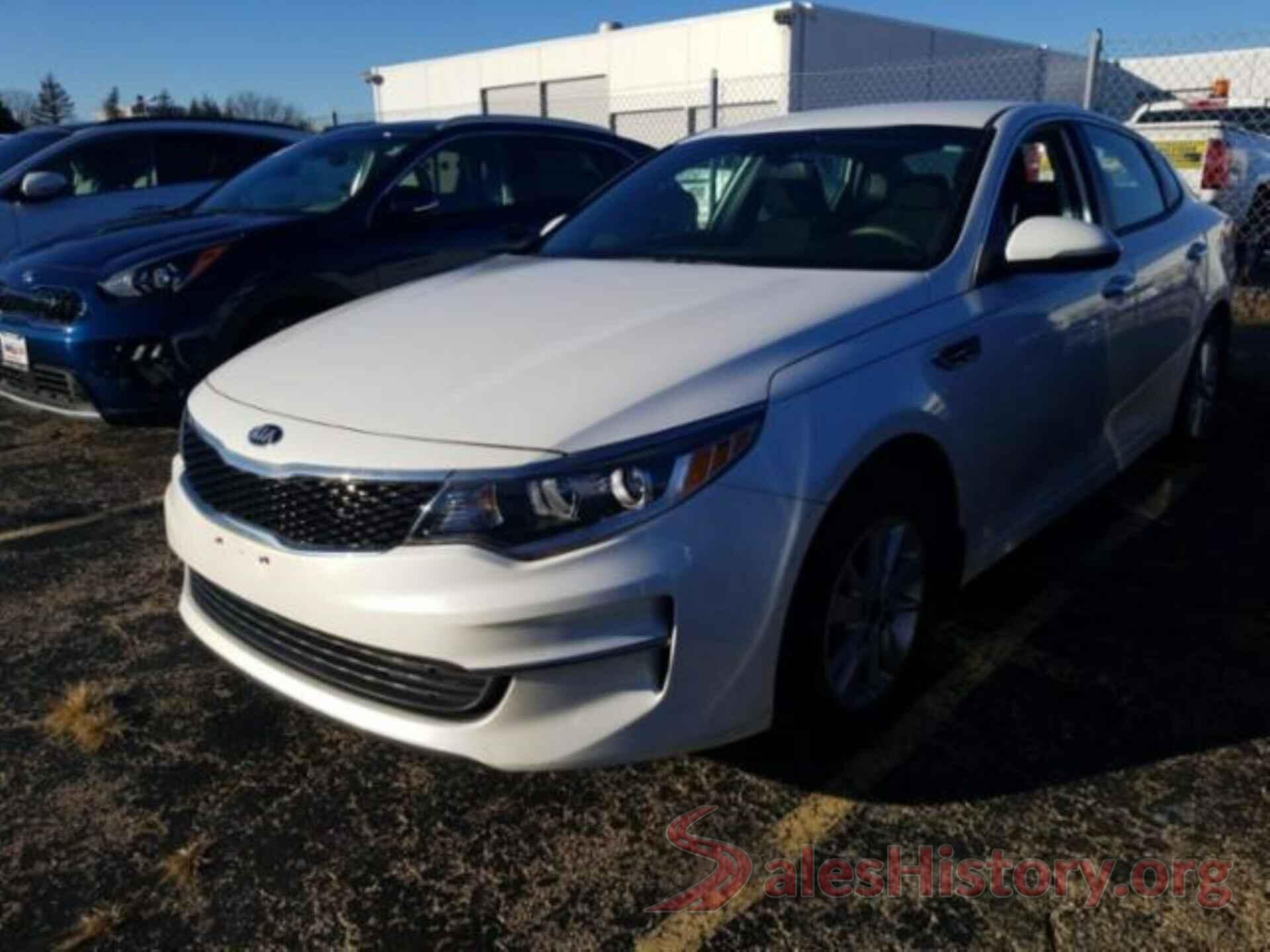 KNAGT4L3XG5106050 2016 KIA OPTIMA