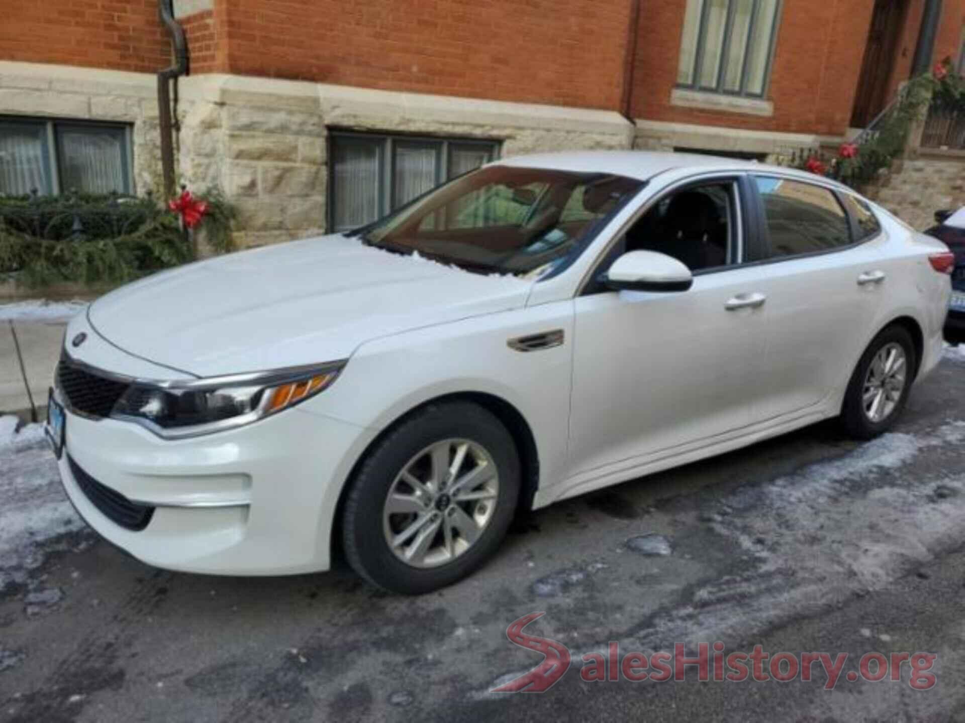 5XXGT4L31JG201165 2018 KIA OPTIMA