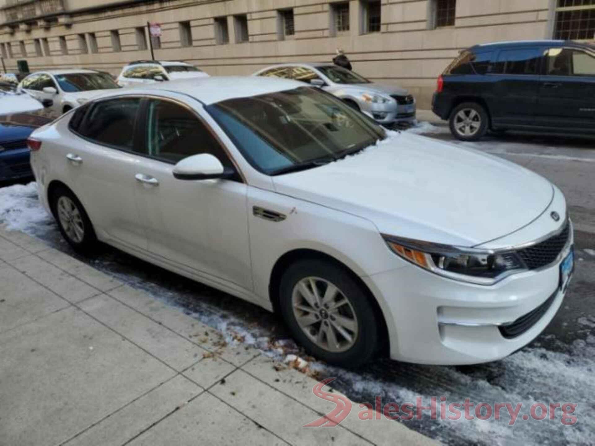 5XXGT4L31JG201165 2018 KIA OPTIMA