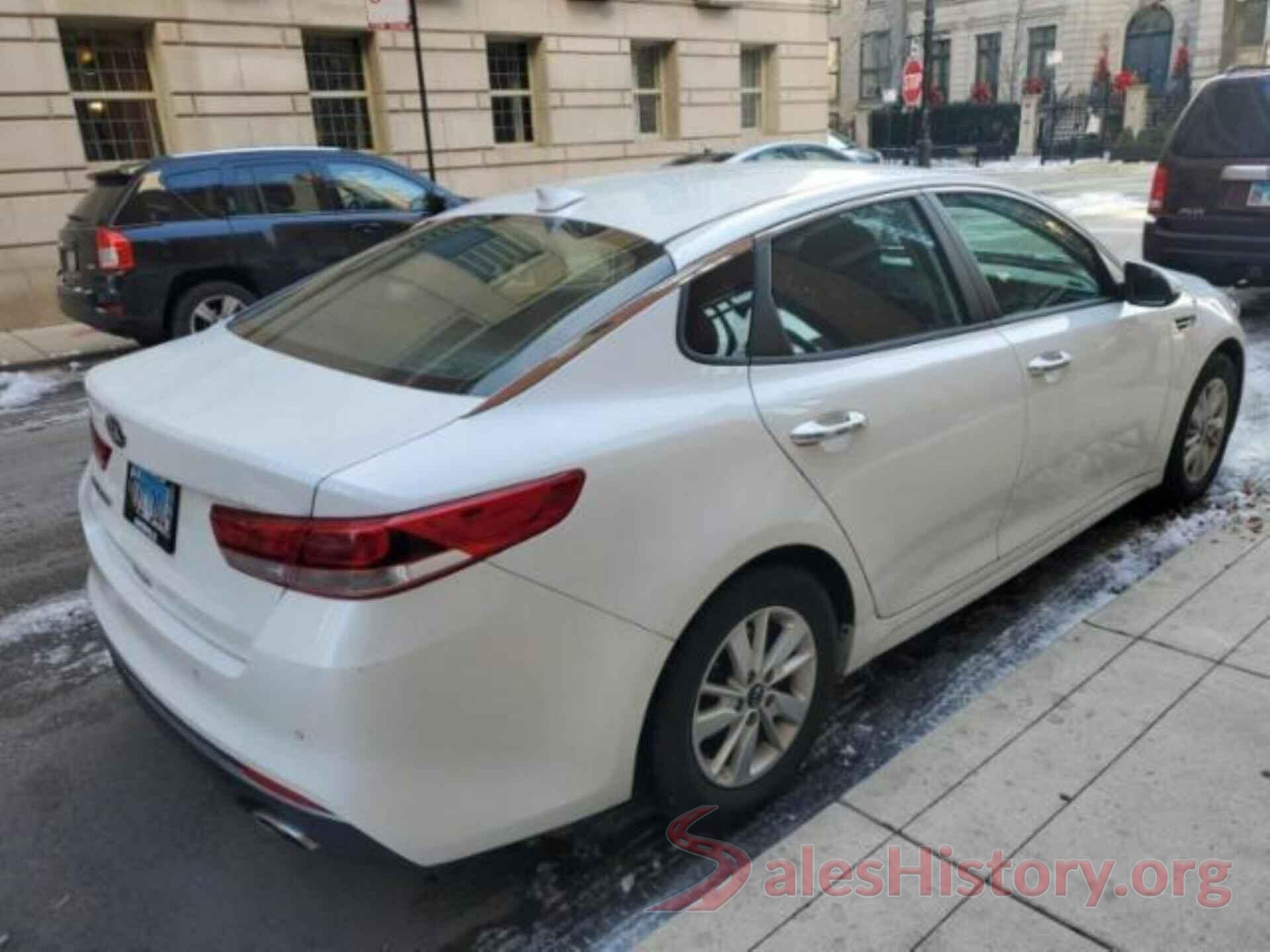 5XXGT4L31JG201165 2018 KIA OPTIMA