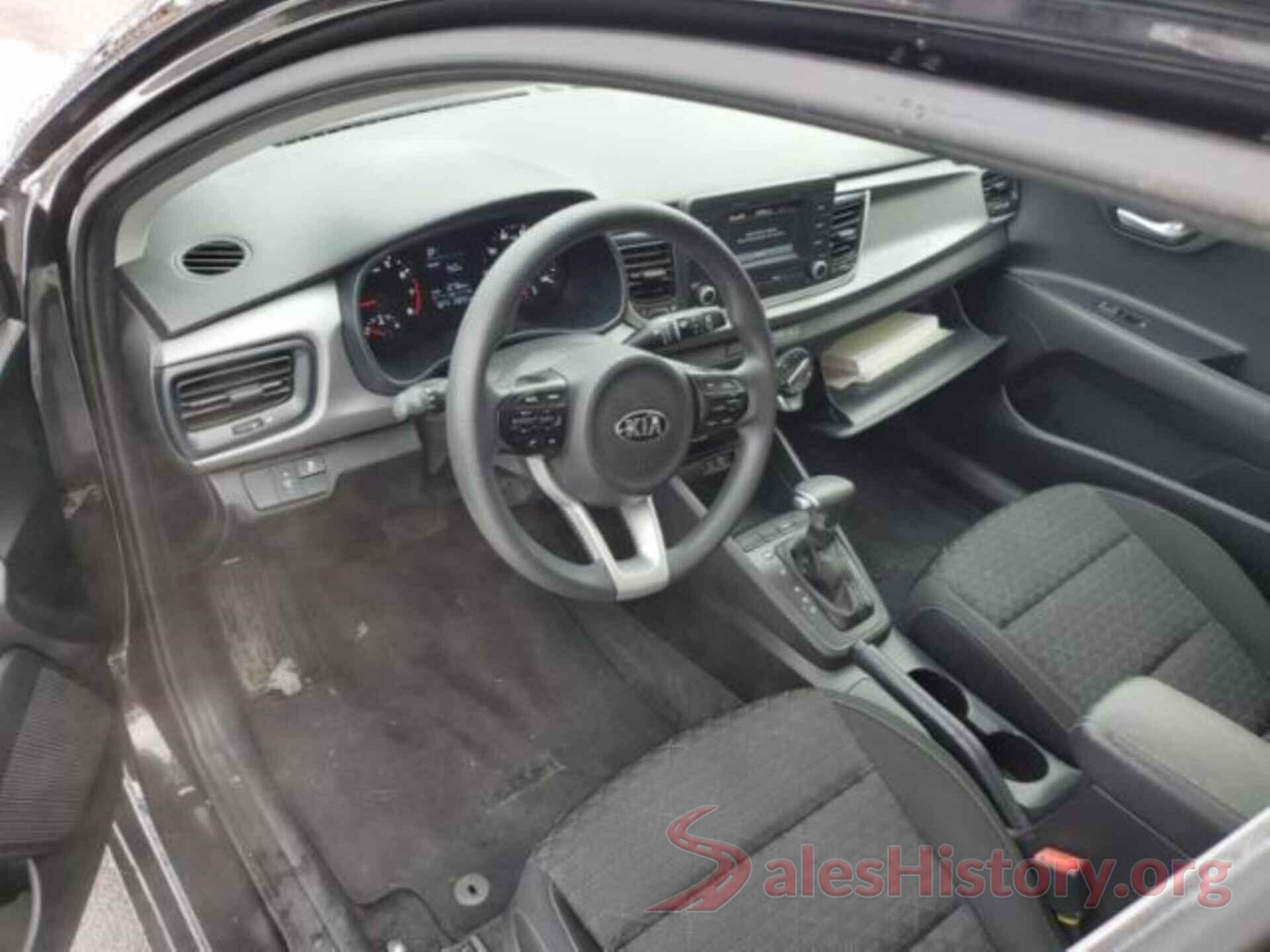 3KPA25AB5JE051367 2018 KIA RIO 5-DOOR