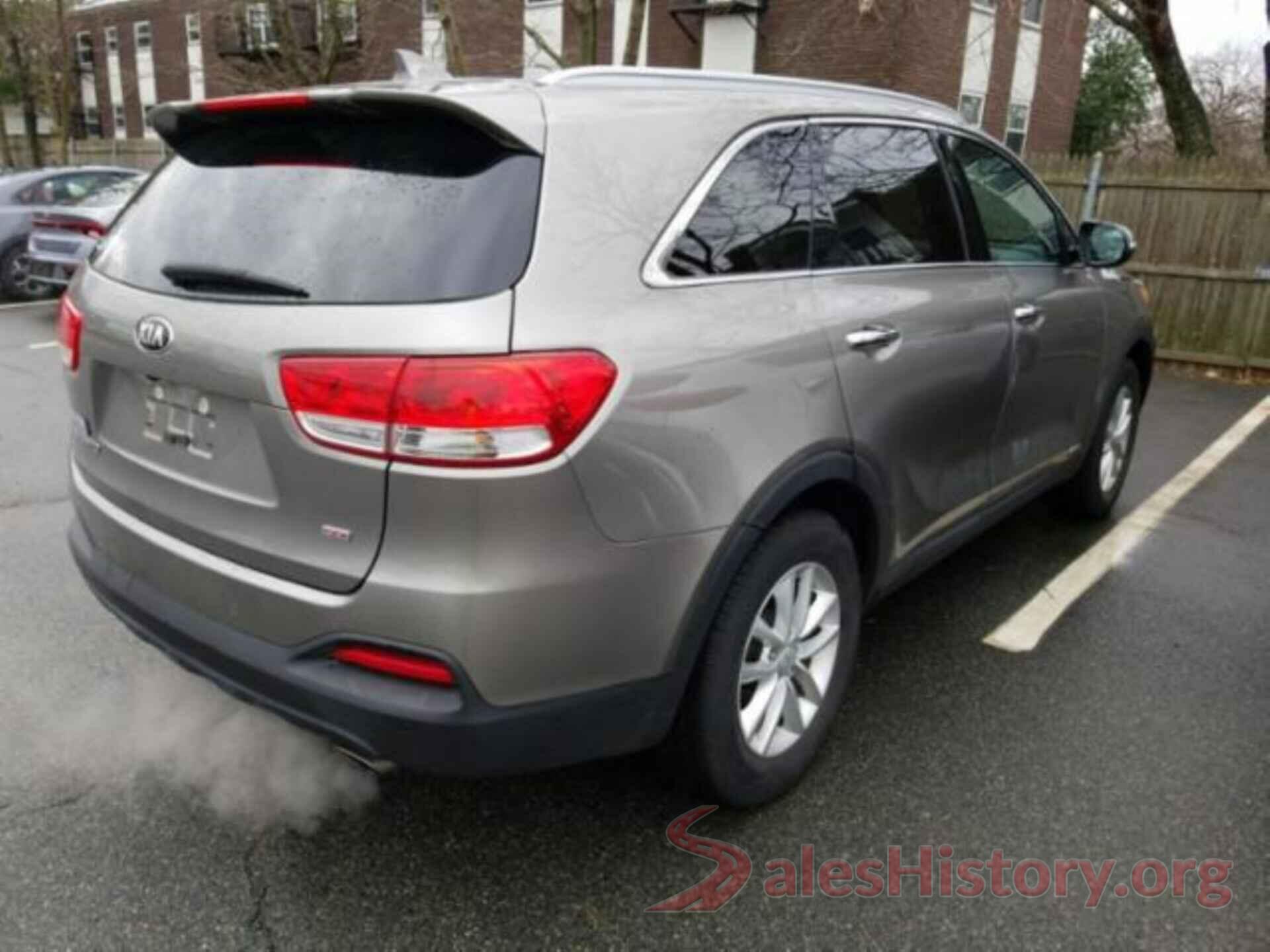 5XYPGDA3XHG273012 2017 KIA SORENTO