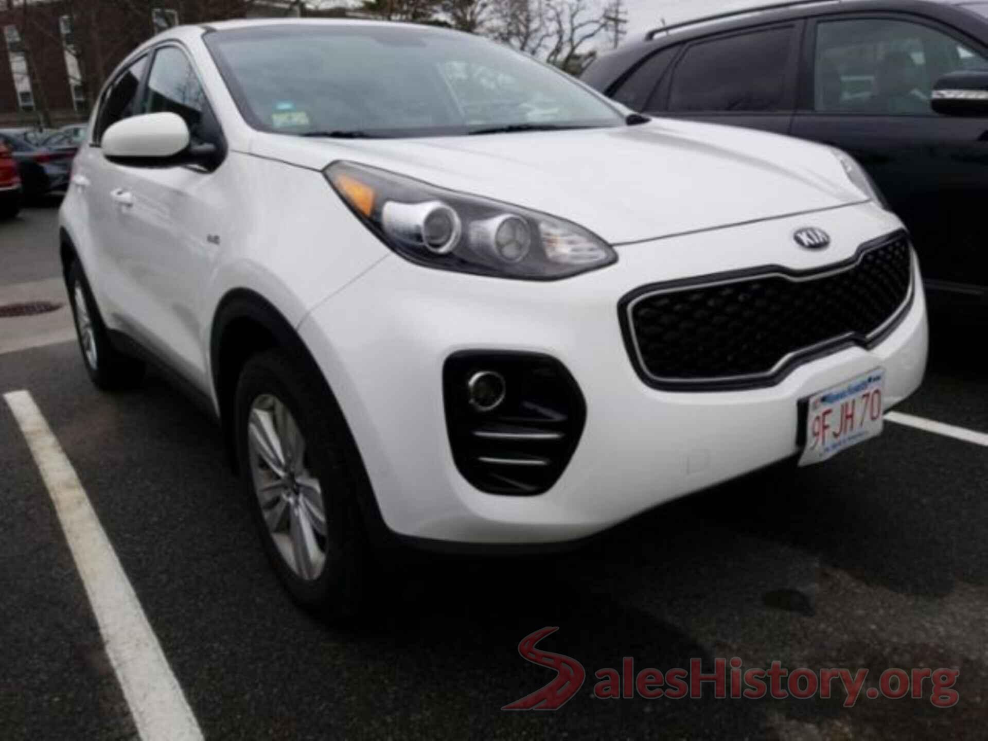 KNDPMCAC4J7373743 2018 KIA SPORTAGE