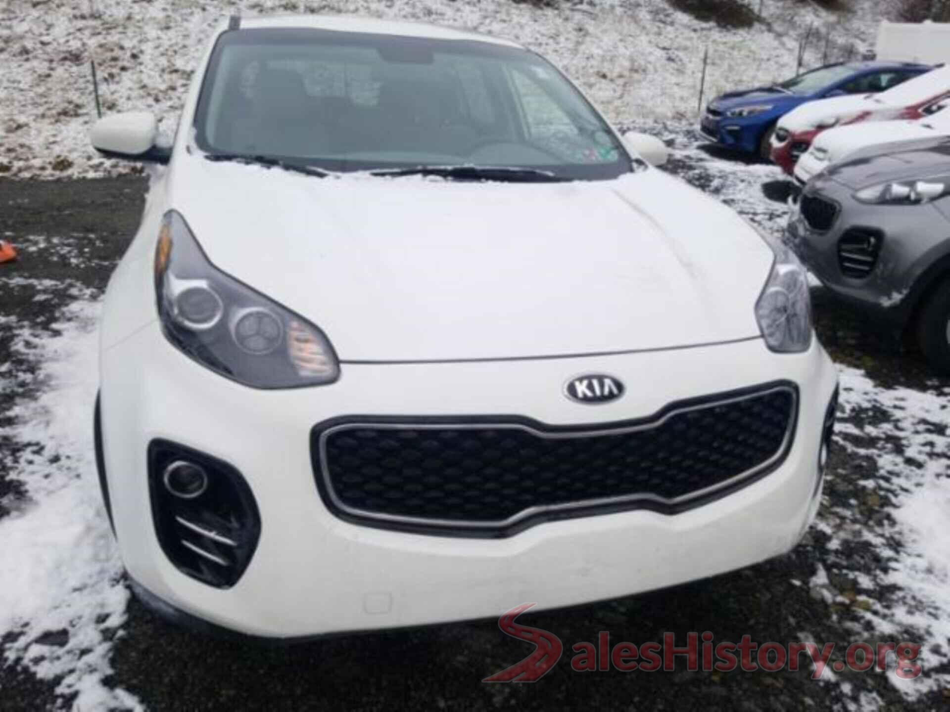 KNDPMCAC8J7396295 2018 KIA SPORTAGE