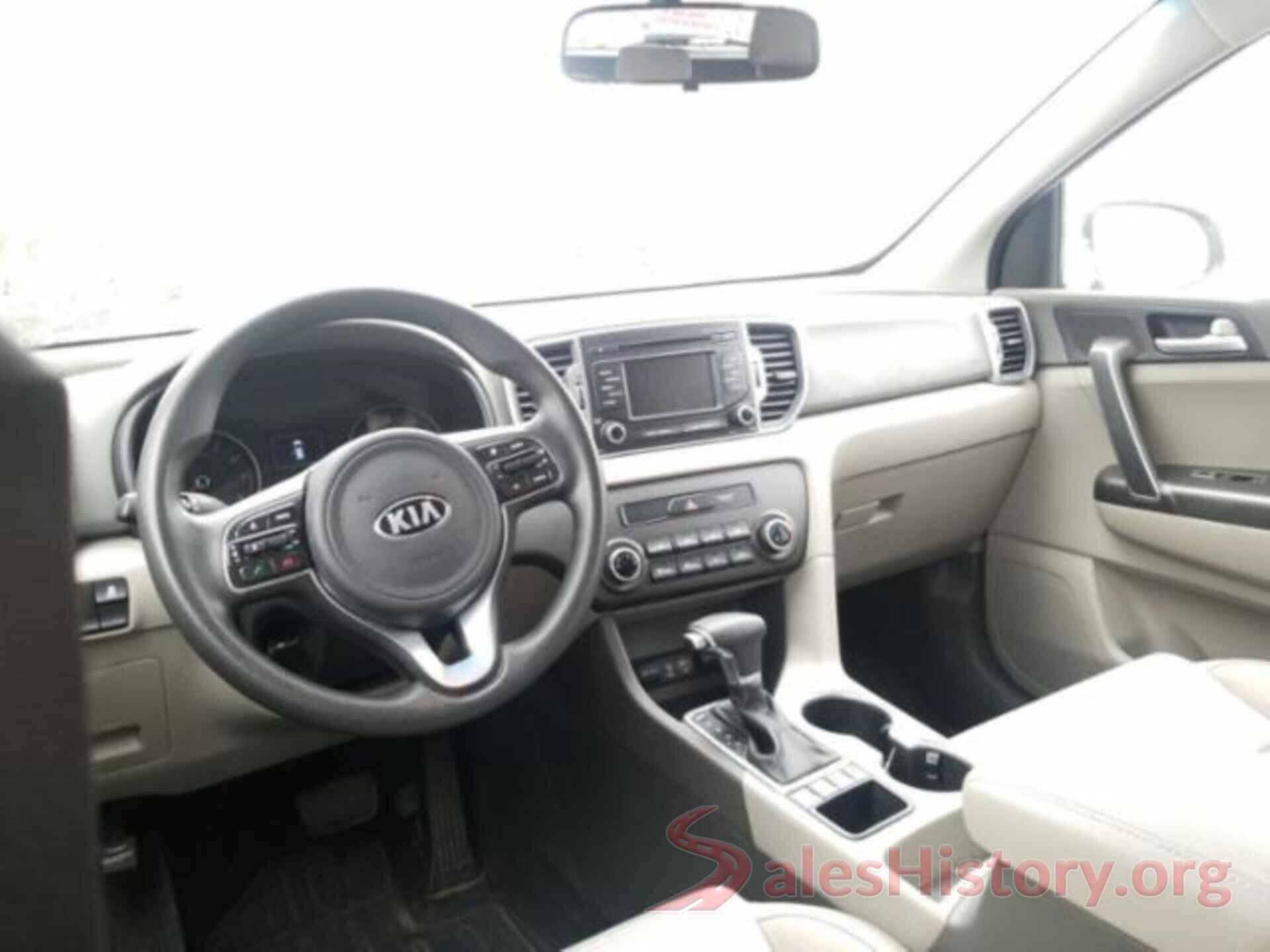 KNDPMCAC8J7396295 2018 KIA SPORTAGE