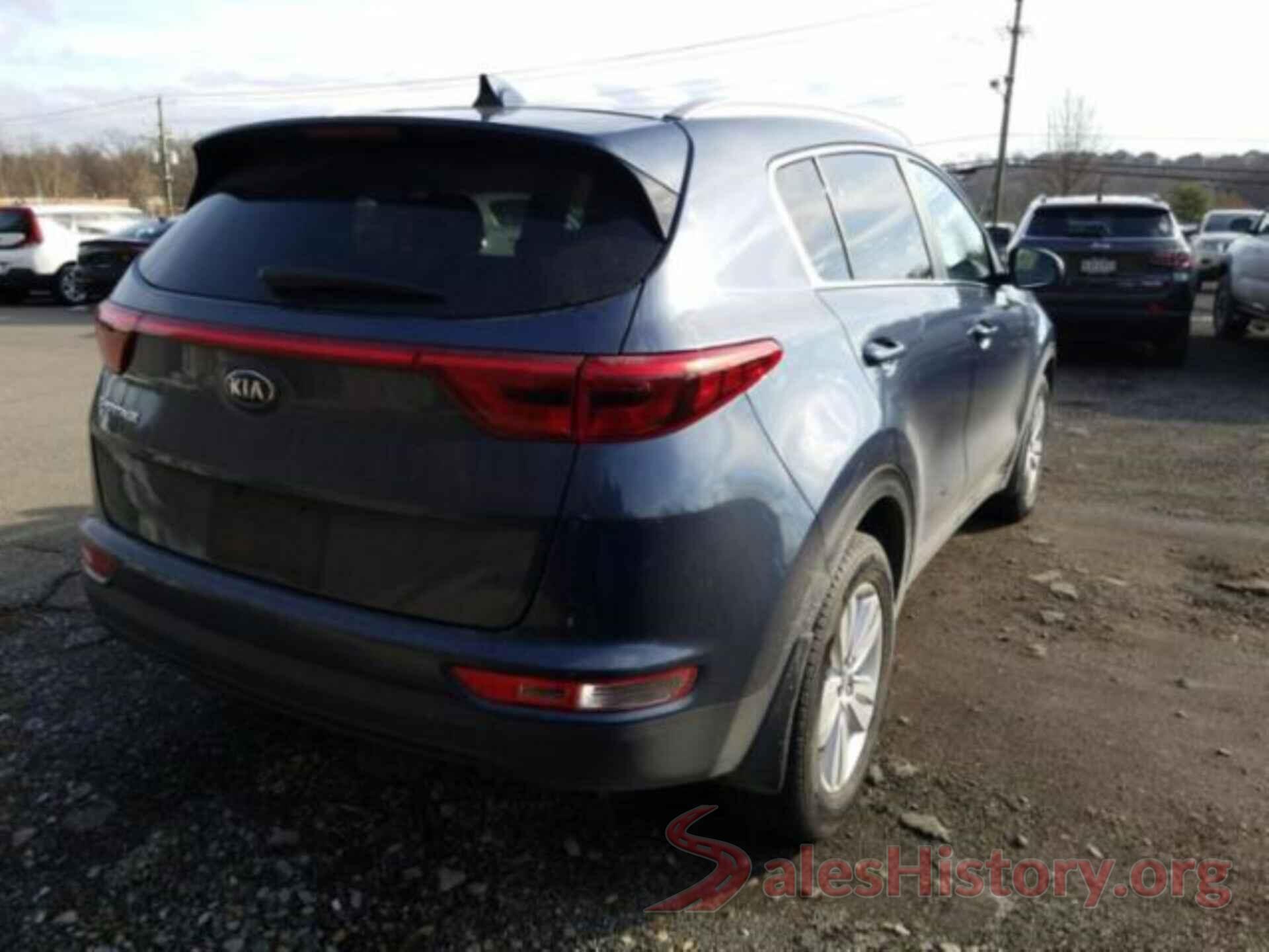 KNDPMCAC3J7422401 2018 KIA SPORTAGE