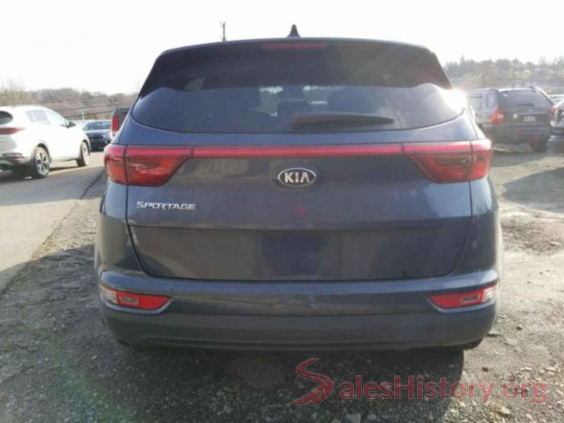 KNDPMCAC3J7422401 2018 KIA SPORTAGE