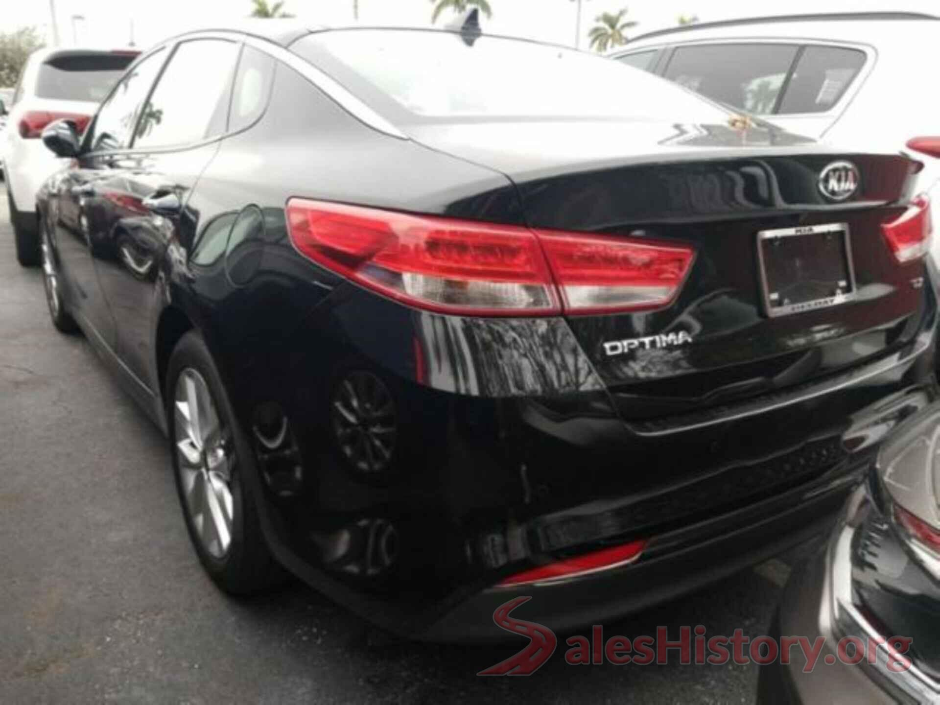 5XXGU4L39JG202707 2018 KIA OPTIMA