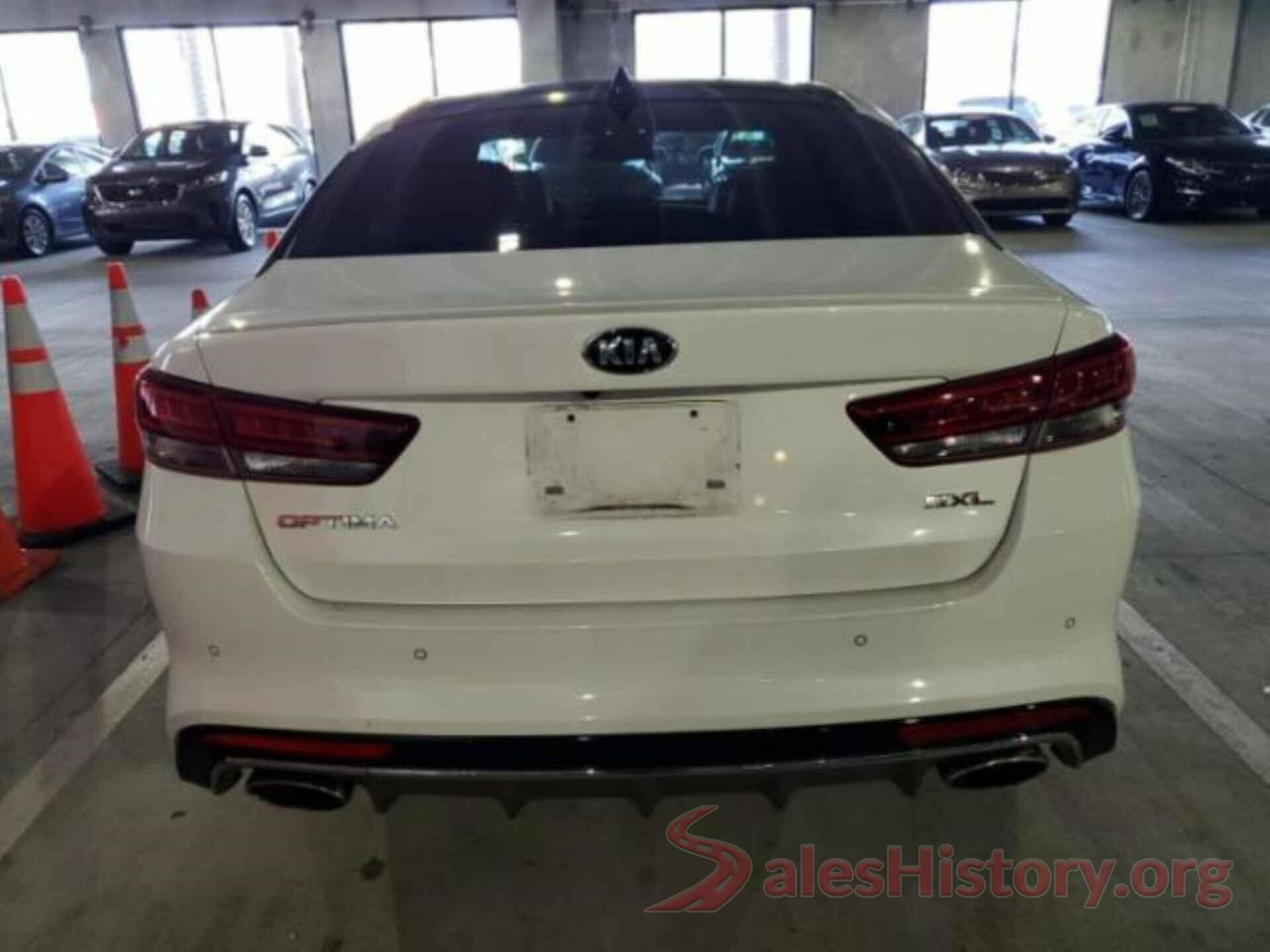 5XXGV4L29JG217552 2018 KIA OPTIMA