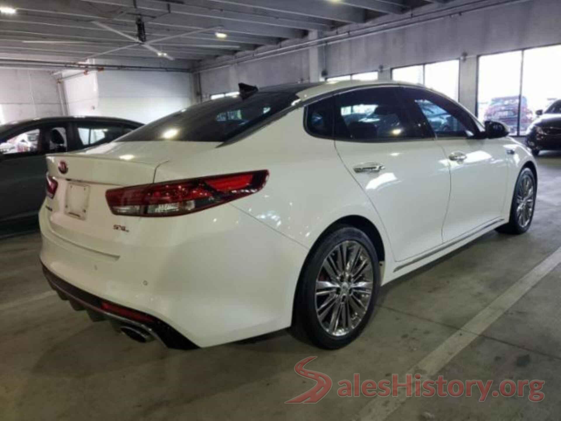 5XXGV4L29JG217552 2018 KIA OPTIMA