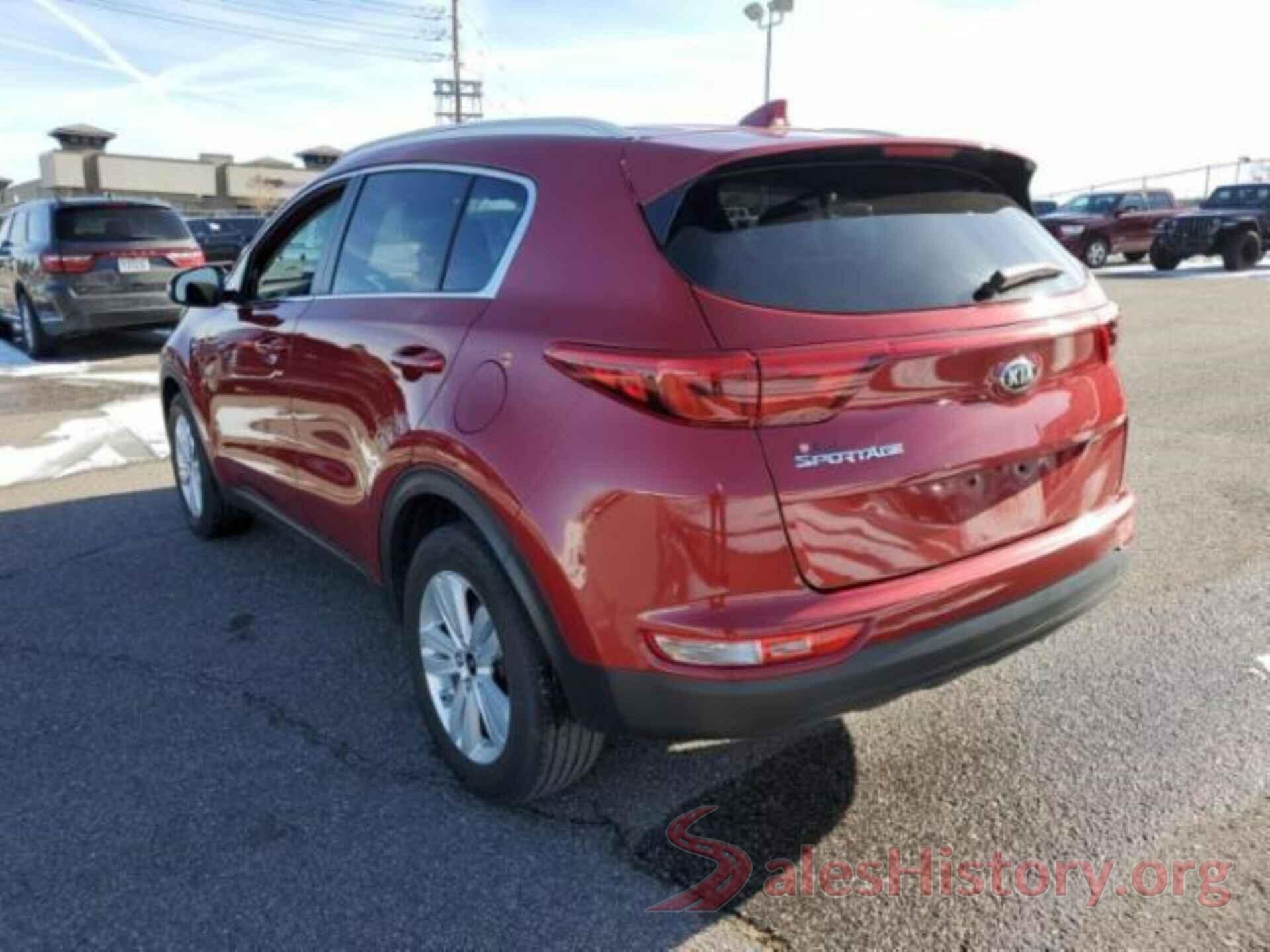 KNDPMCAC2J7321687 2018 KIA SPORTAGE