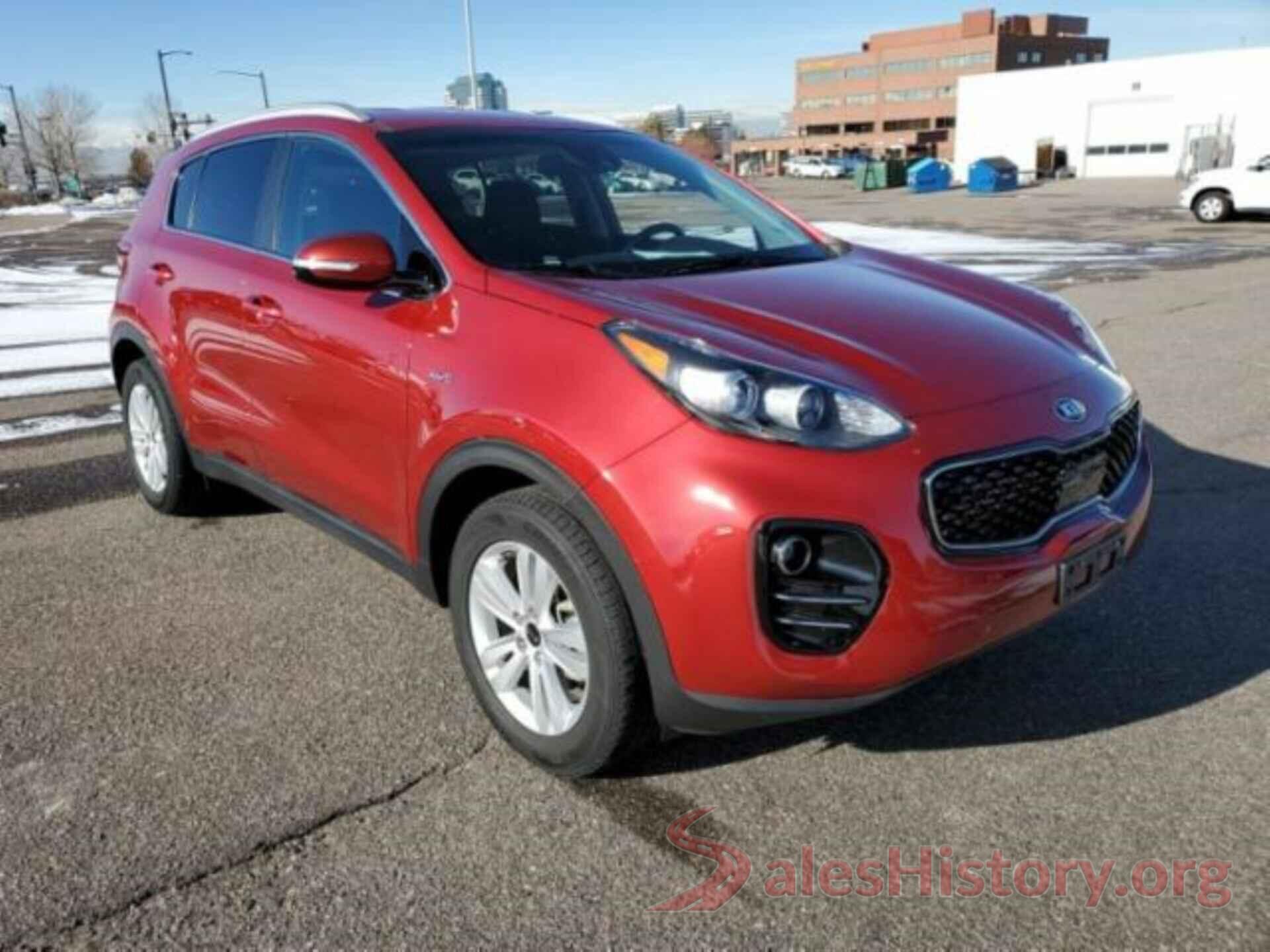 KNDPMCAC2J7321687 2018 KIA SPORTAGE