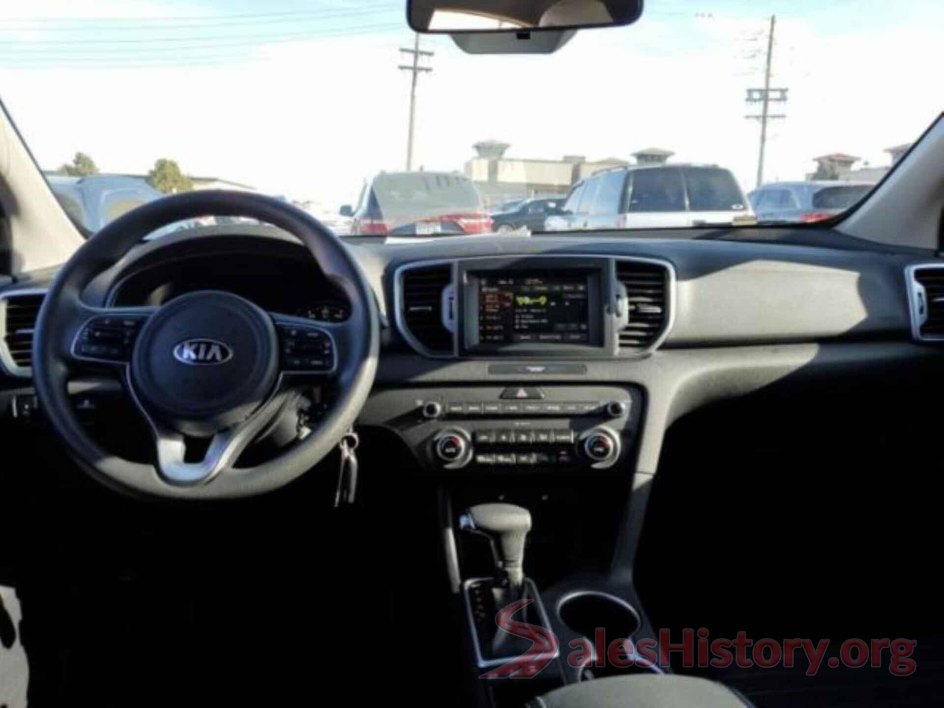 KNDPMCAC2J7321687 2018 KIA SPORTAGE