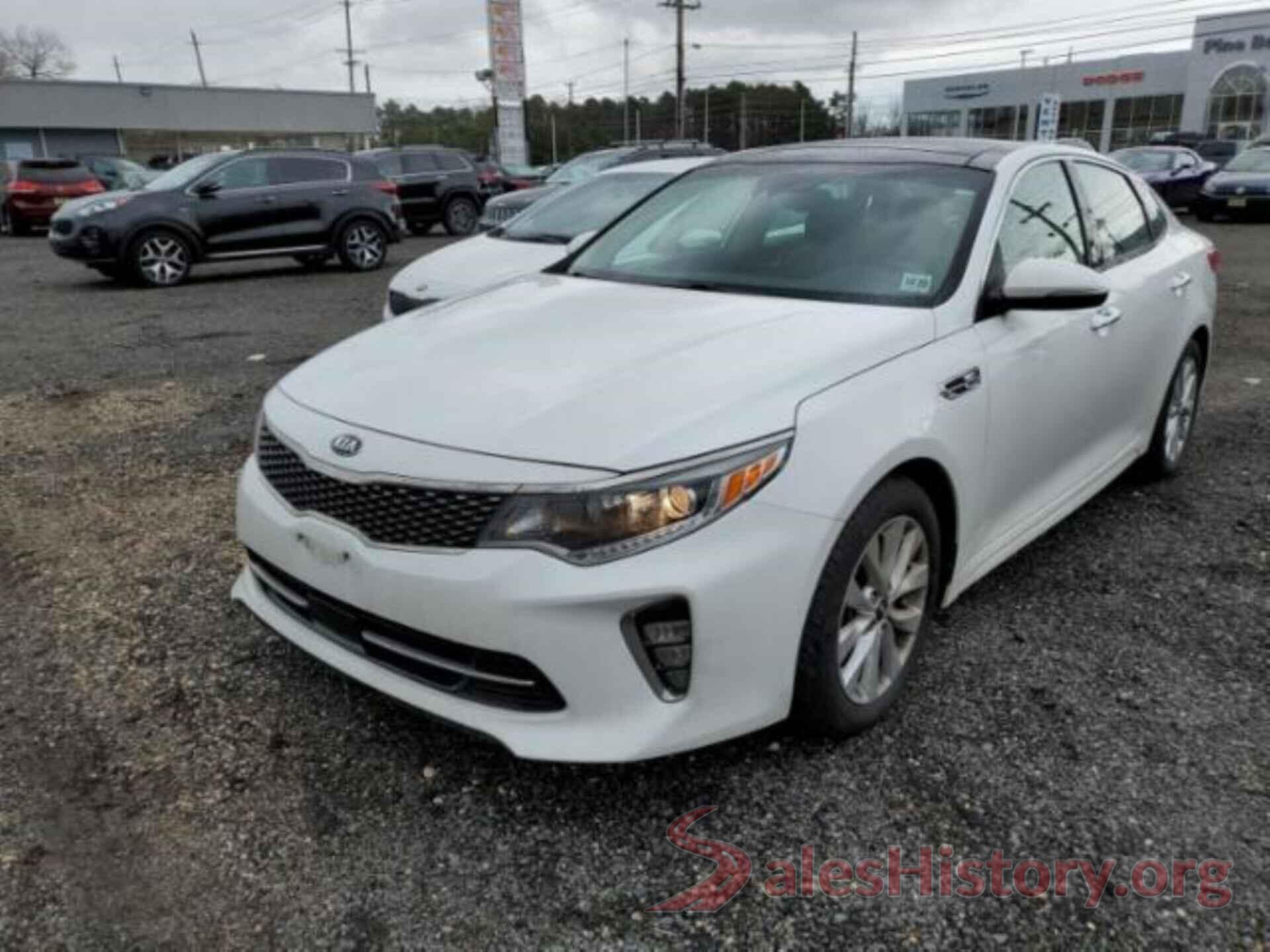 5XXGU4L31JG221445 2018 KIA OPTIMA