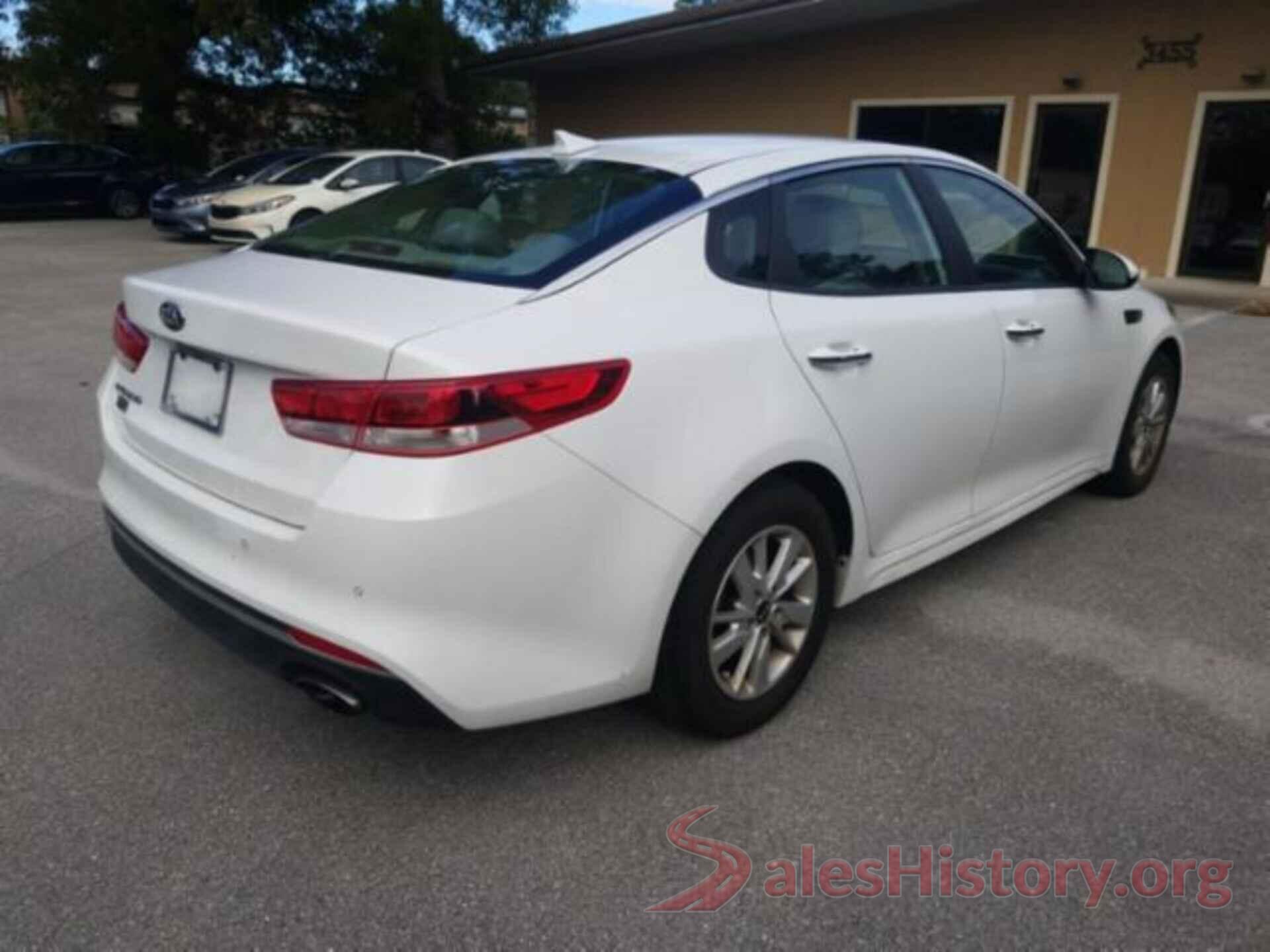 5XXGT4L3XJG236822 2018 KIA OPTIMA