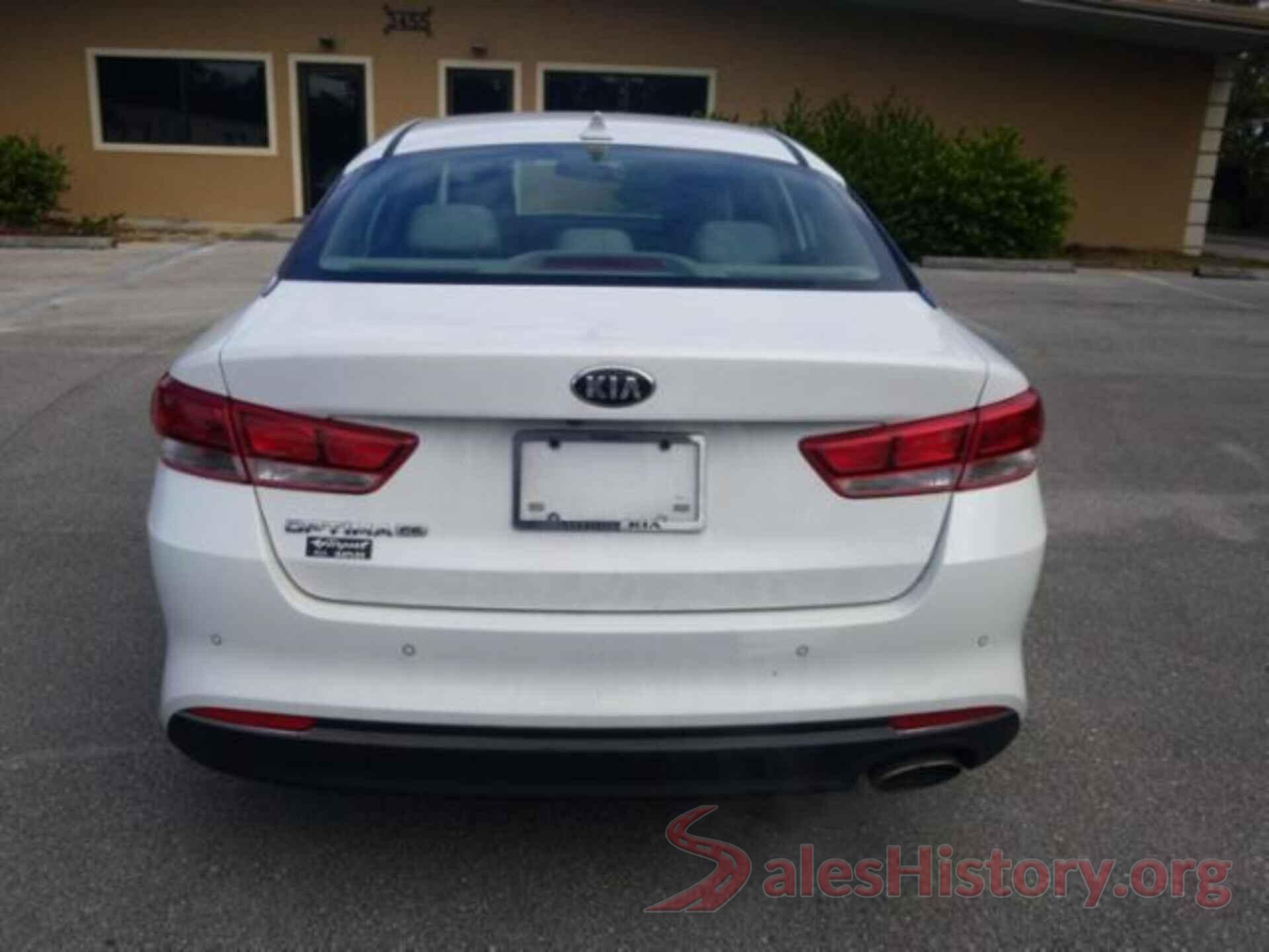 5XXGT4L3XJG236822 2018 KIA OPTIMA