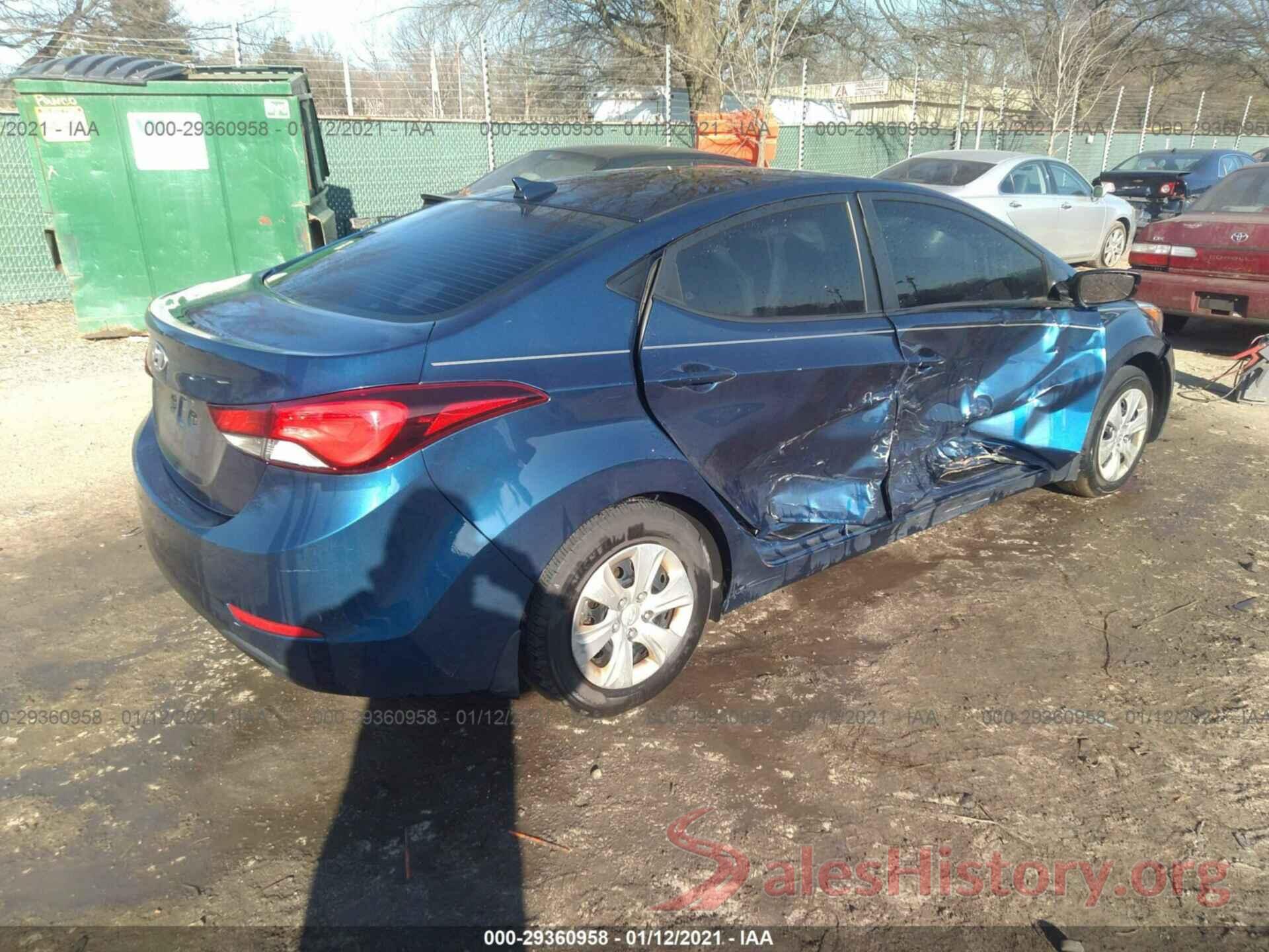 5NPDH4AE1GH758860 2016 HYUNDAI ELANTRA